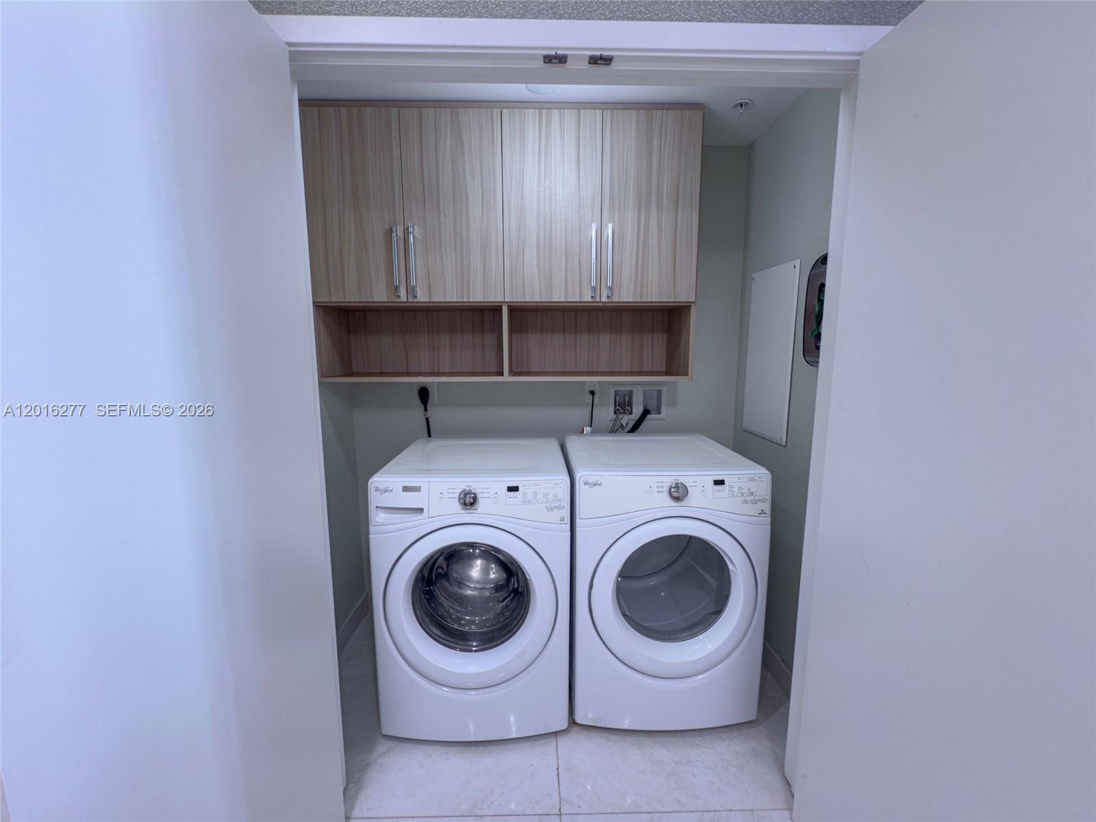 17111 Biscayne Blvd #1705, North Miami Beach FL 33160