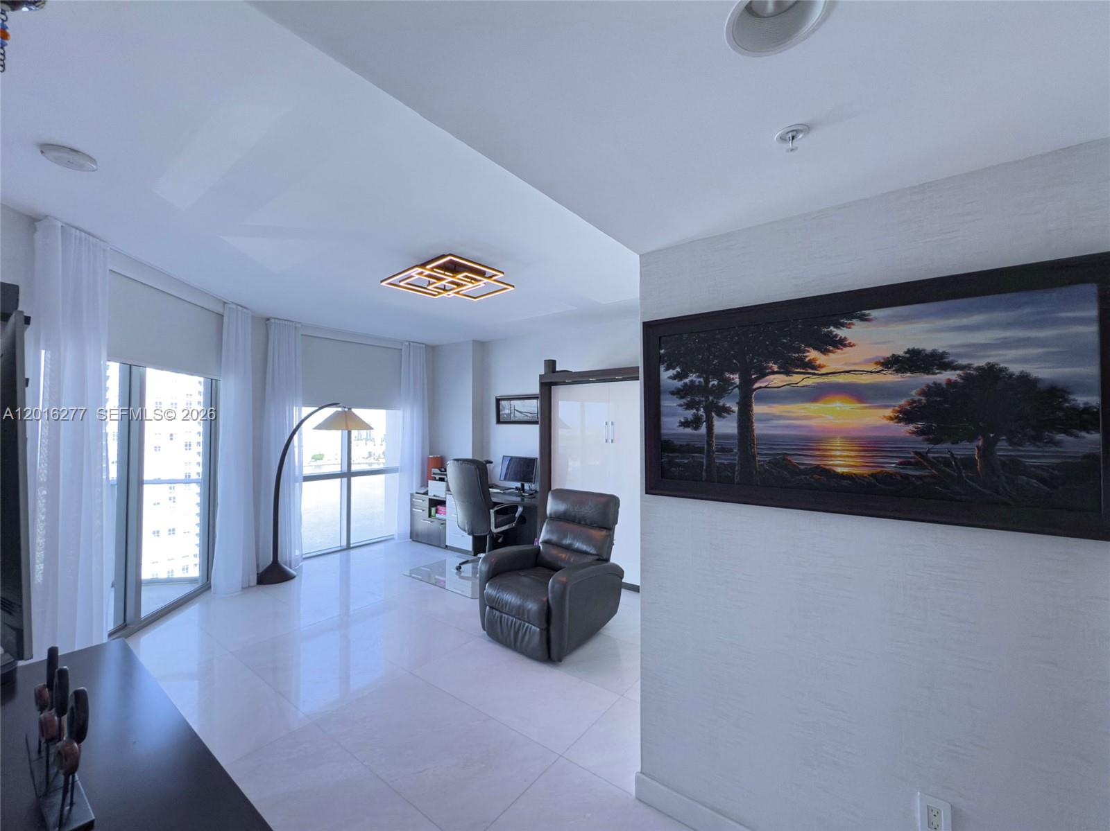 17111 Biscayne Blvd #1705, North Miami Beach FL 33160