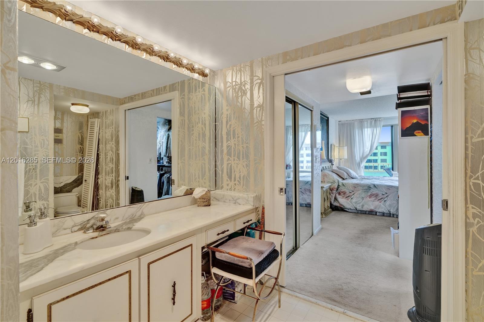 155 Ocean Lane Dr #707, Key Biscayne FL 33149
