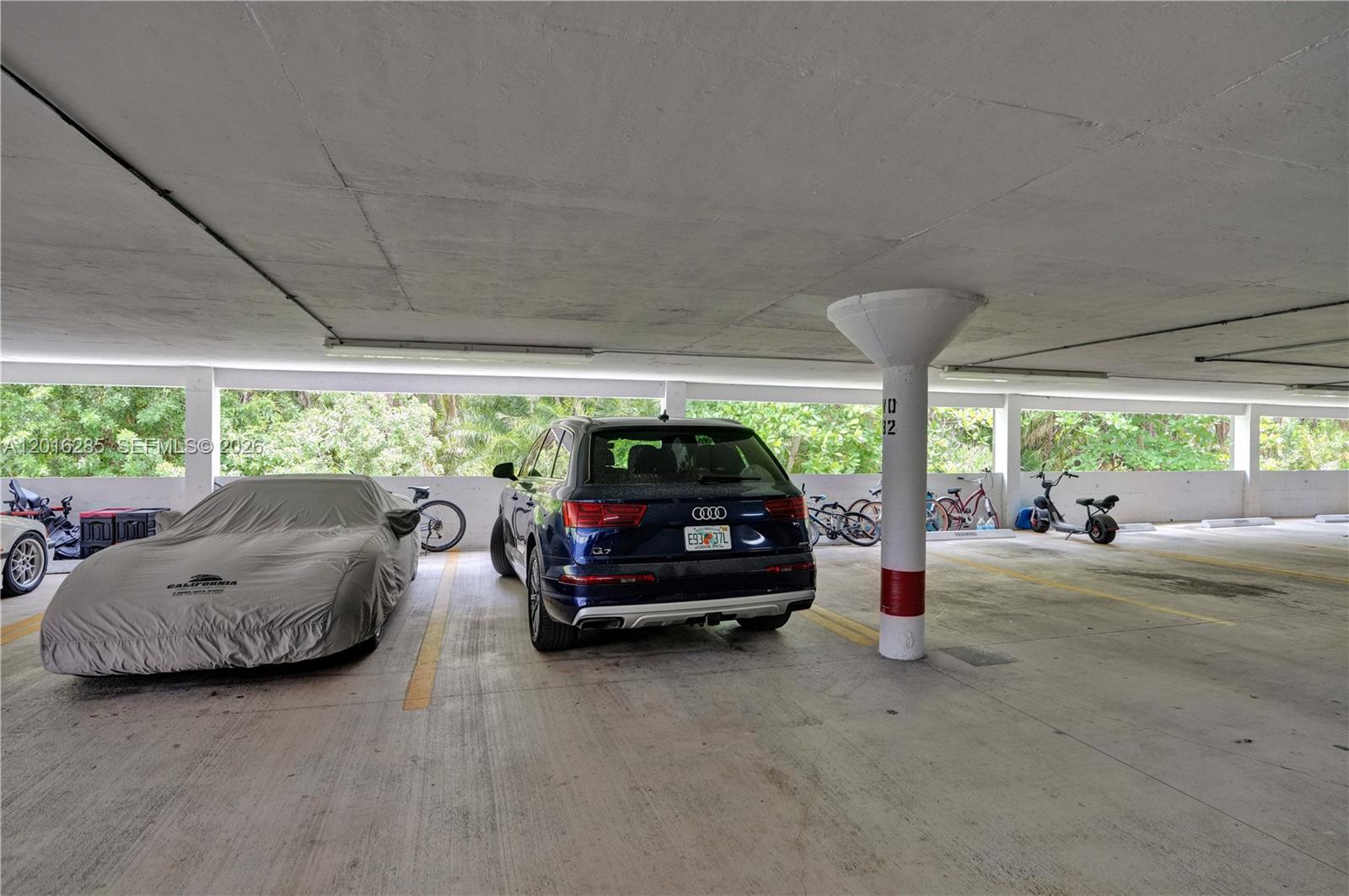 155 Ocean Lane Dr #707, Key Biscayne FL 33149