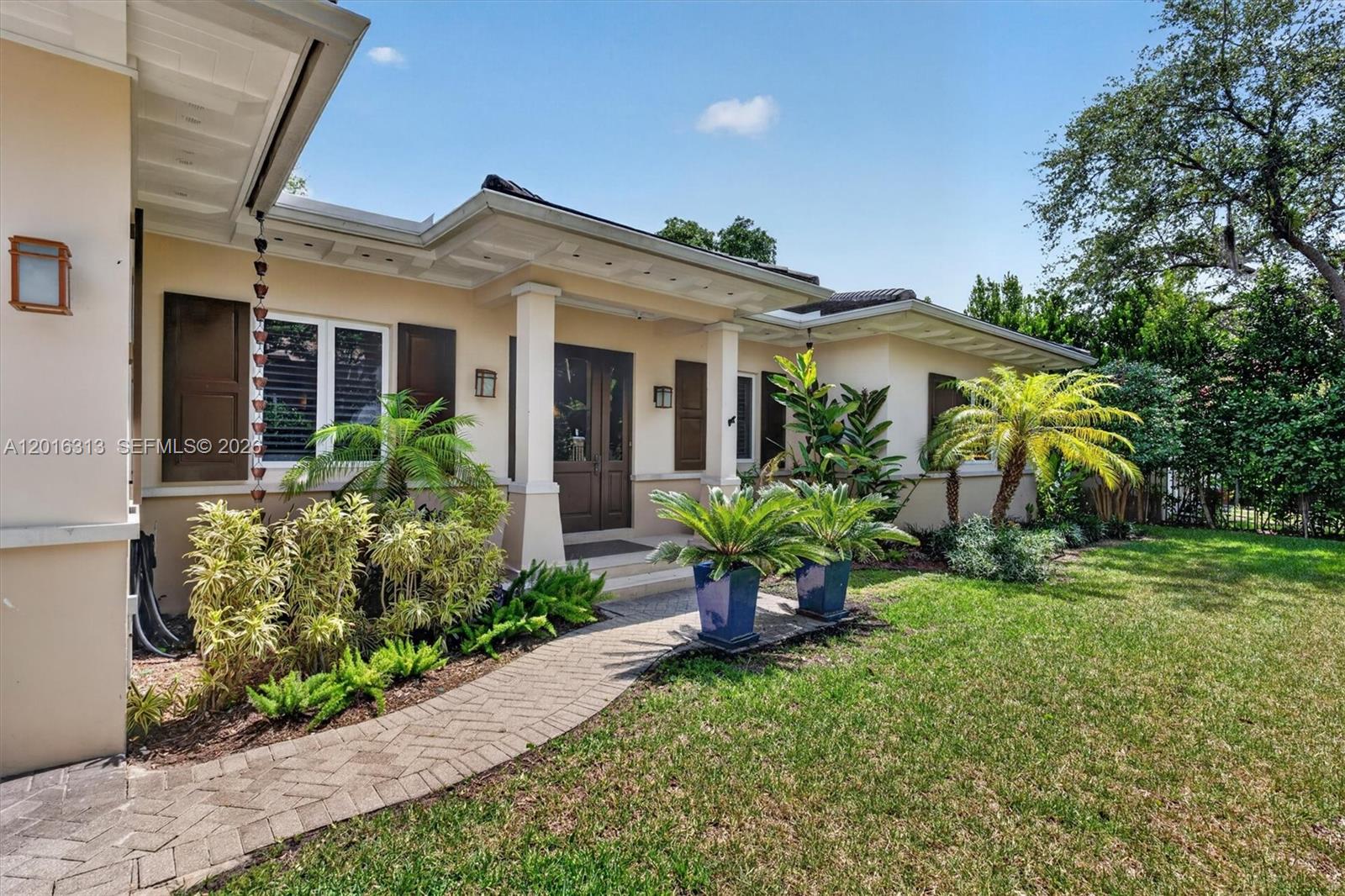 442 Amalfi Ave, Coral Gables FL 33146