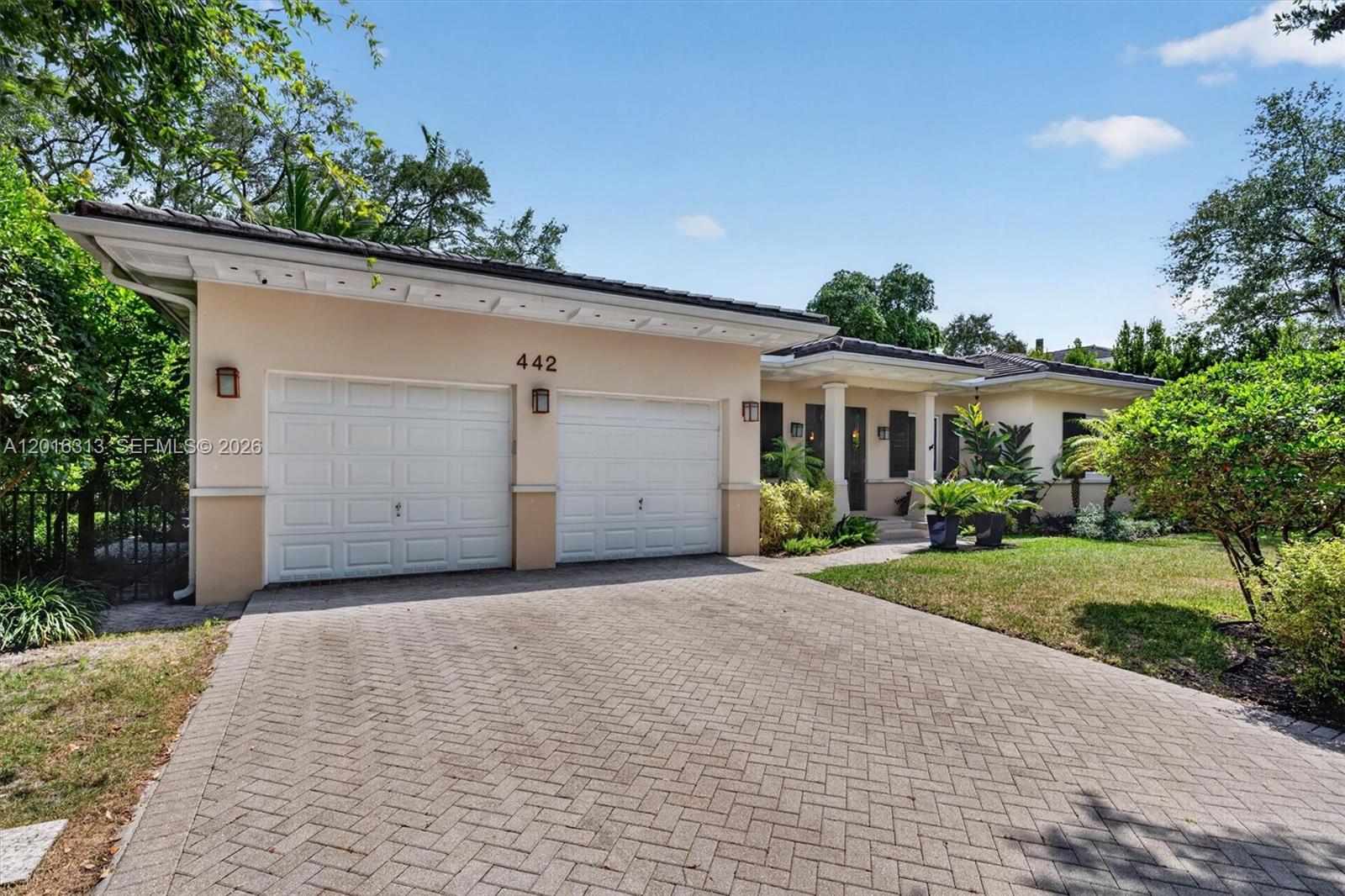 442 Amalfi Ave, Coral Gables FL 33146