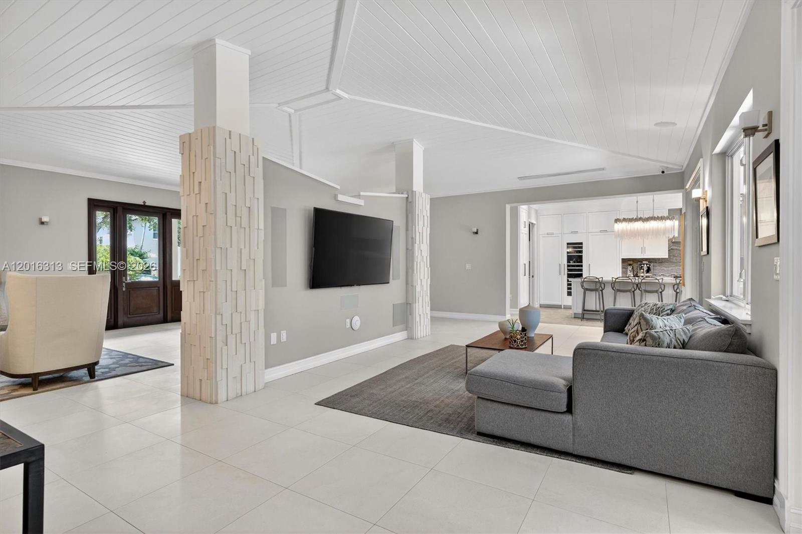 442 Amalfi Ave, Coral Gables FL 33146
