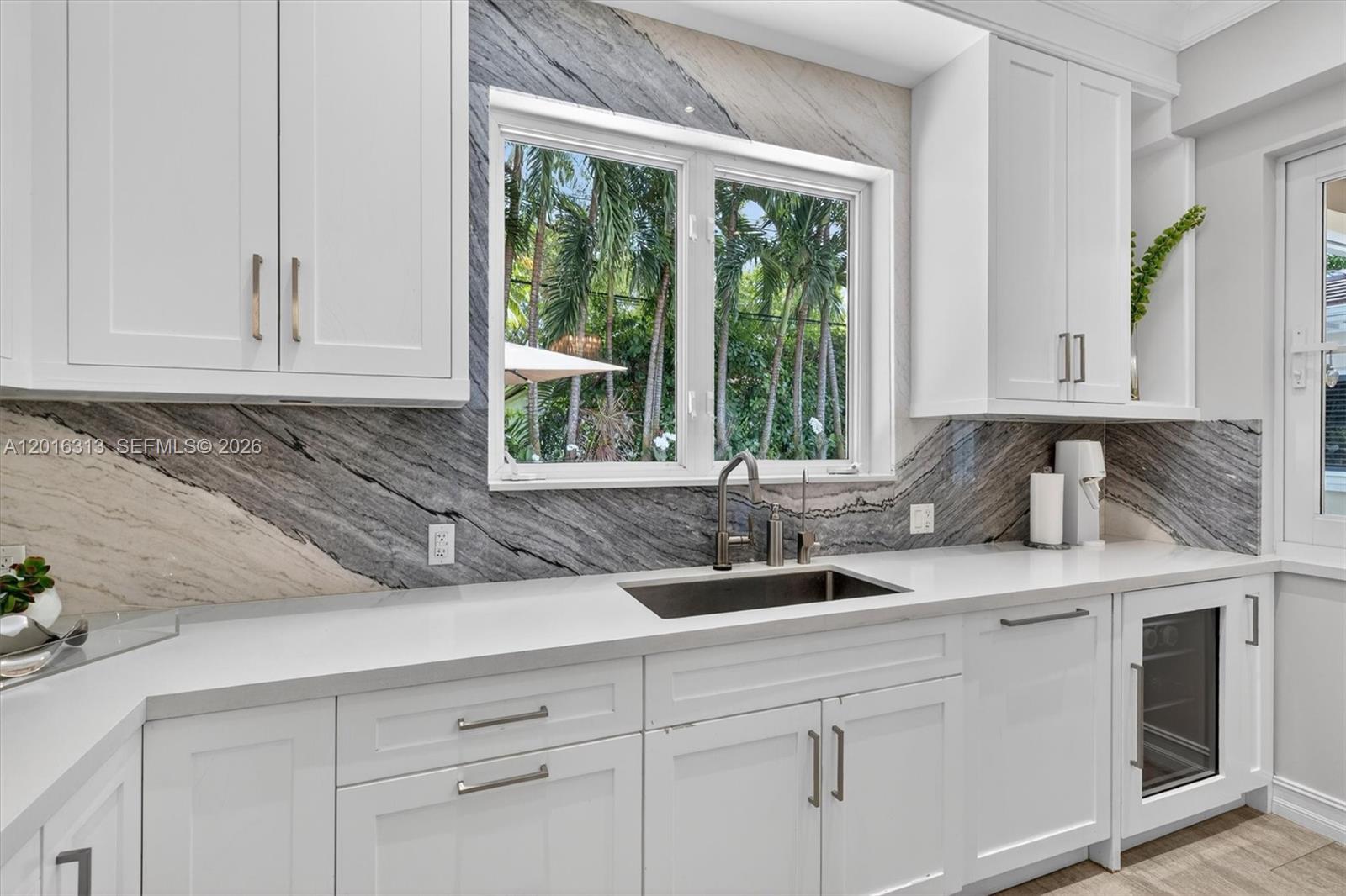 442 Amalfi Ave, Coral Gables FL 33146