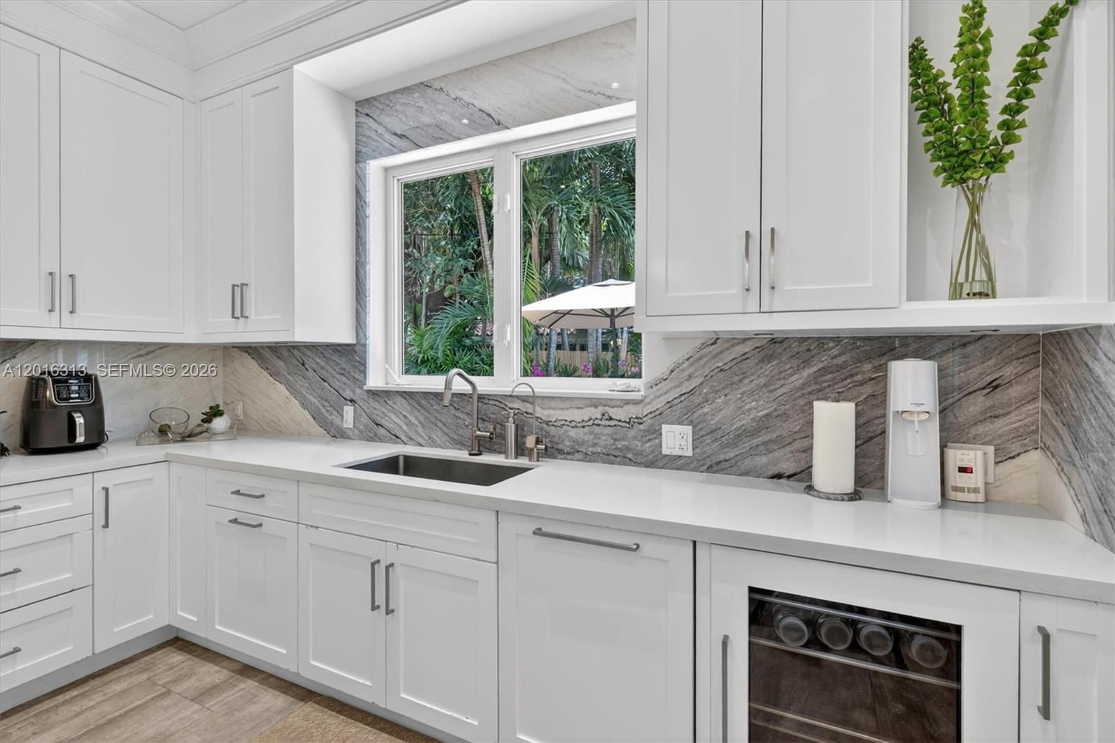442 Amalfi Ave, Coral Gables FL 33146