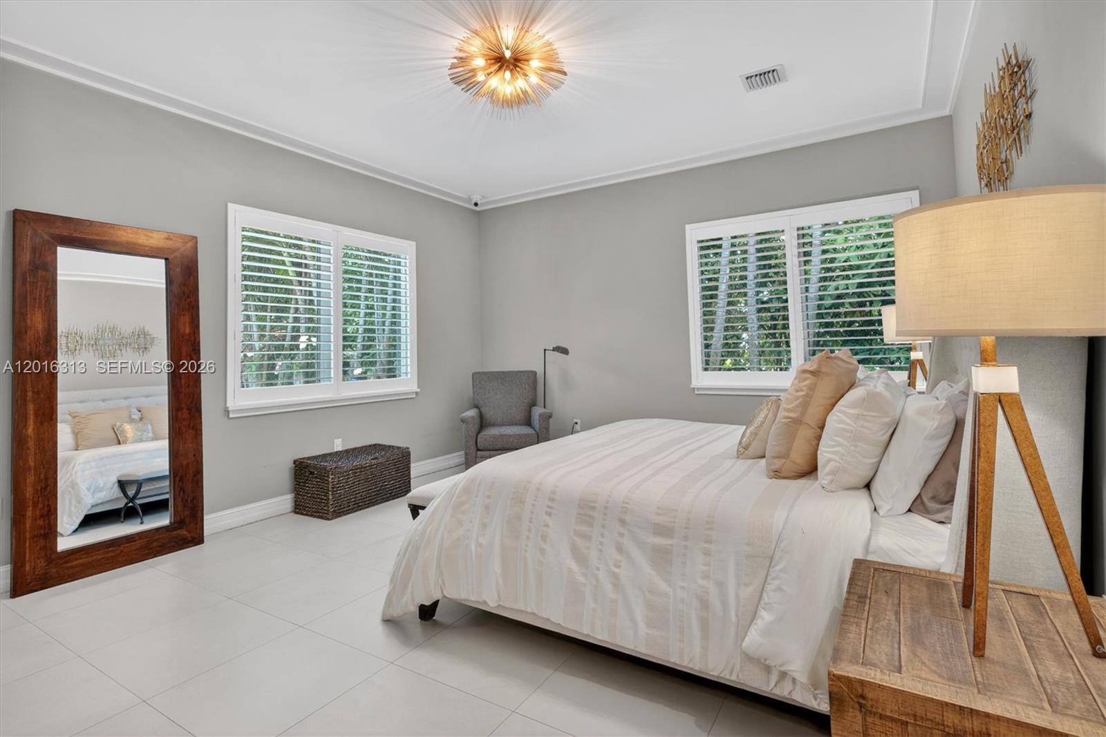 442 Amalfi Ave, Coral Gables FL 33146