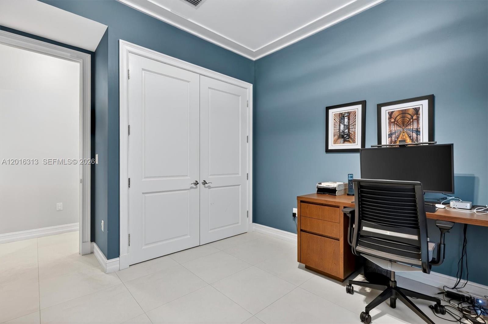 442 Amalfi Ave, Coral Gables FL 33146