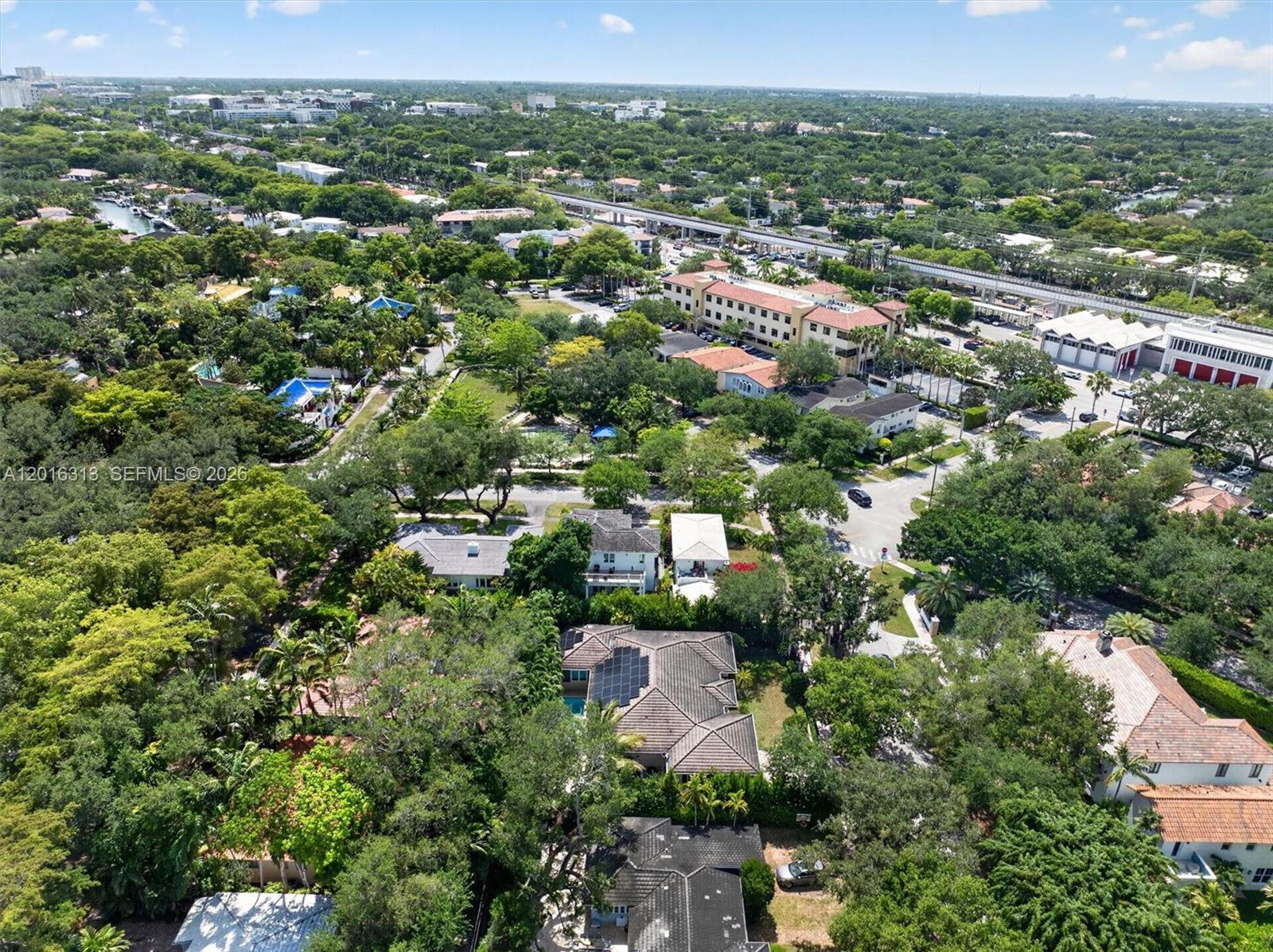 442 Amalfi Ave, Coral Gables FL 33146