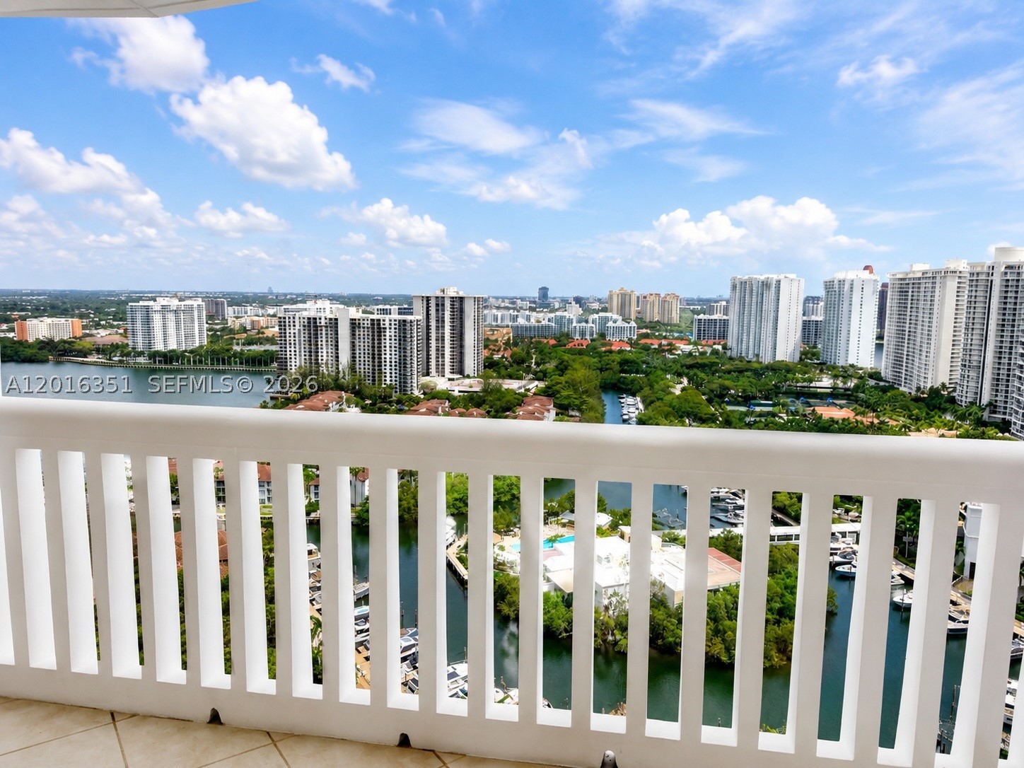 2000 Island Blvd #2710, Aventura FL 33160