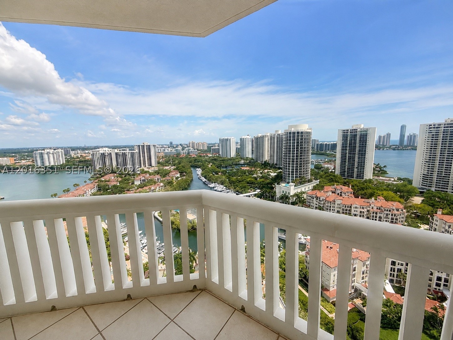 2000 Island Blvd #2710, Aventura FL 33160