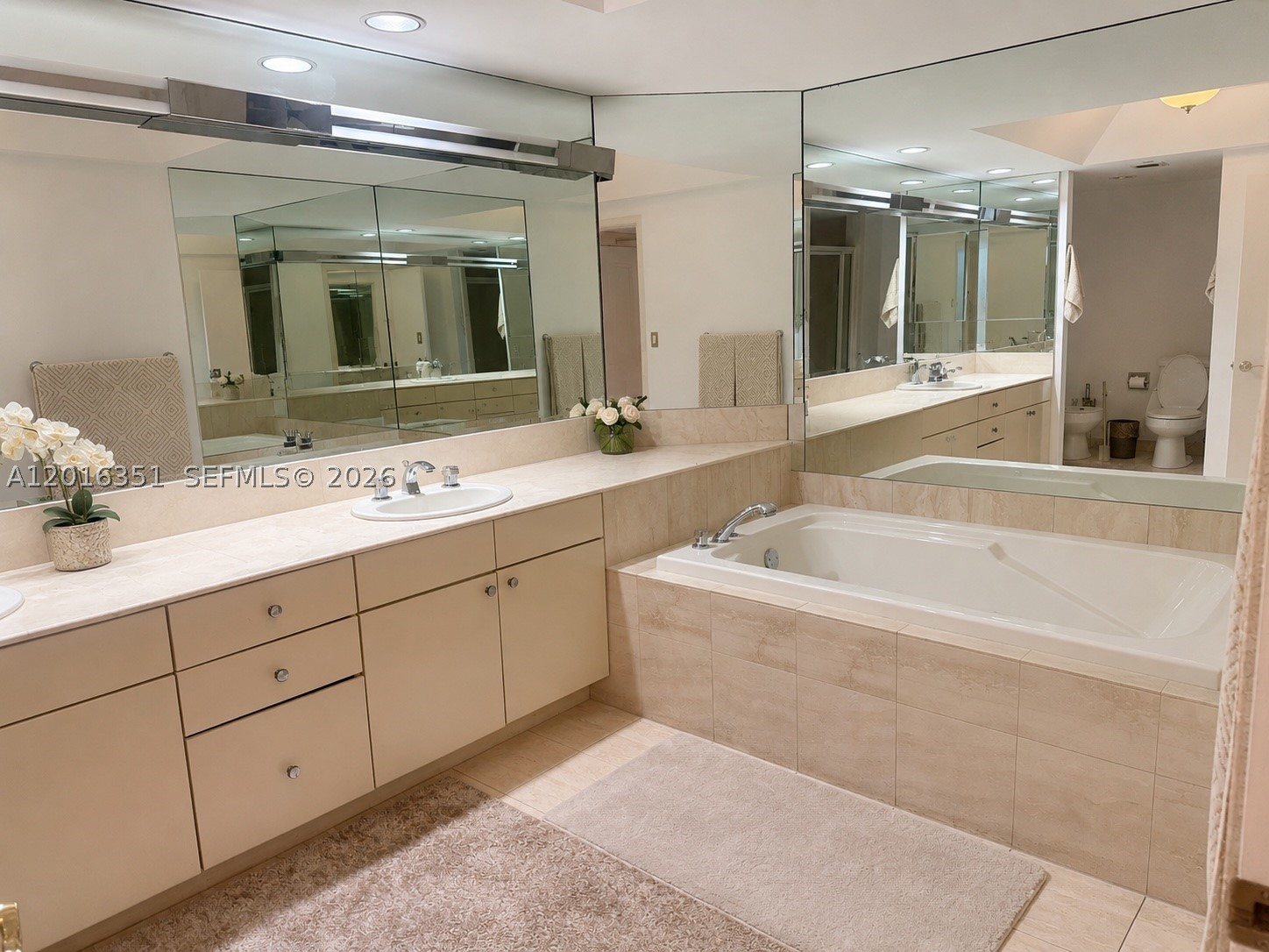2000 Island Blvd #2710, Aventura FL 33160