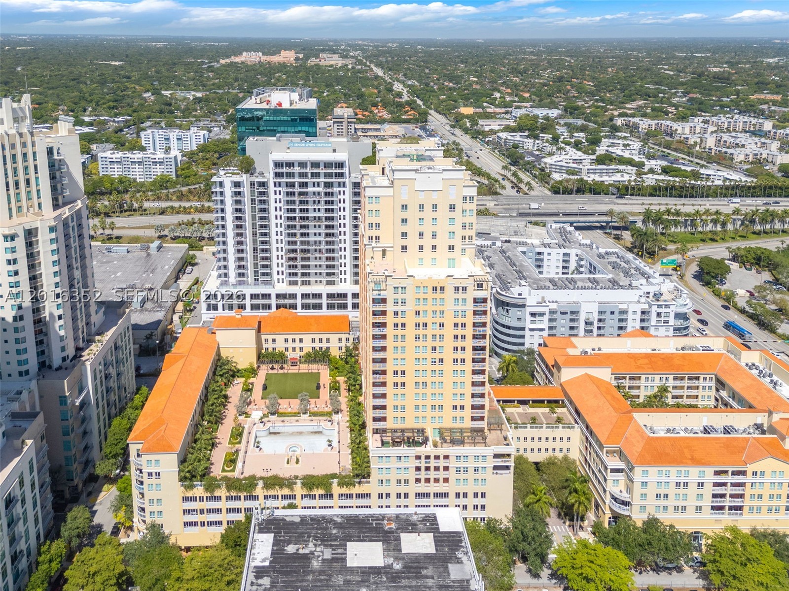 7350 SW 89th St #2202S, Miami FL 33156