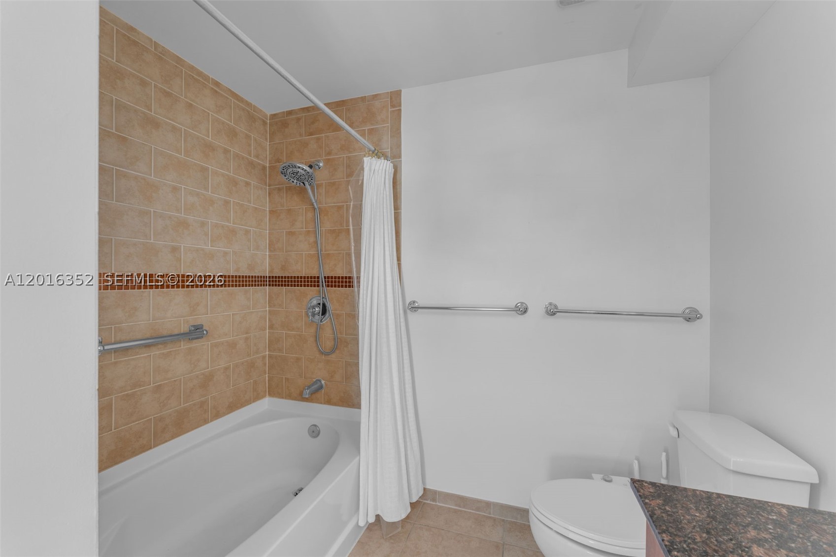 7350 SW 89th St #2202S, Miami FL 33156