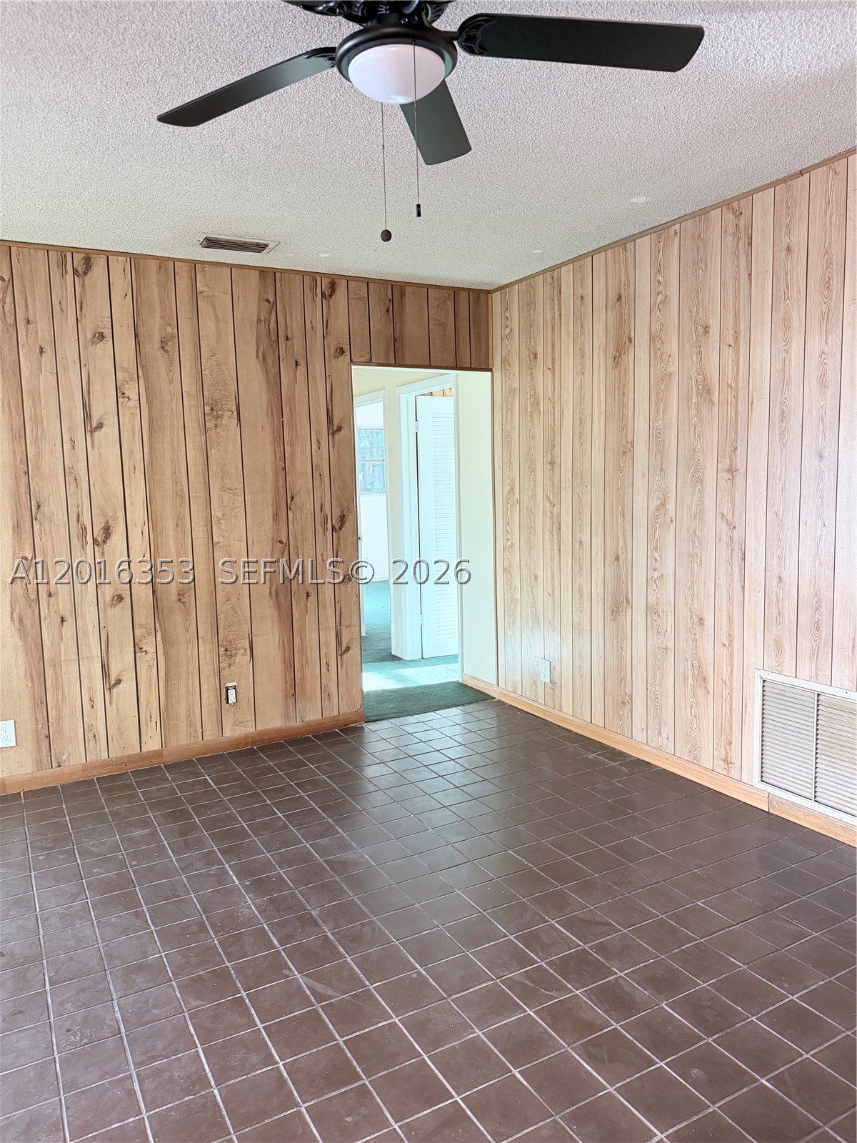 4420 NW 16th St, Lauderhill FL 33313