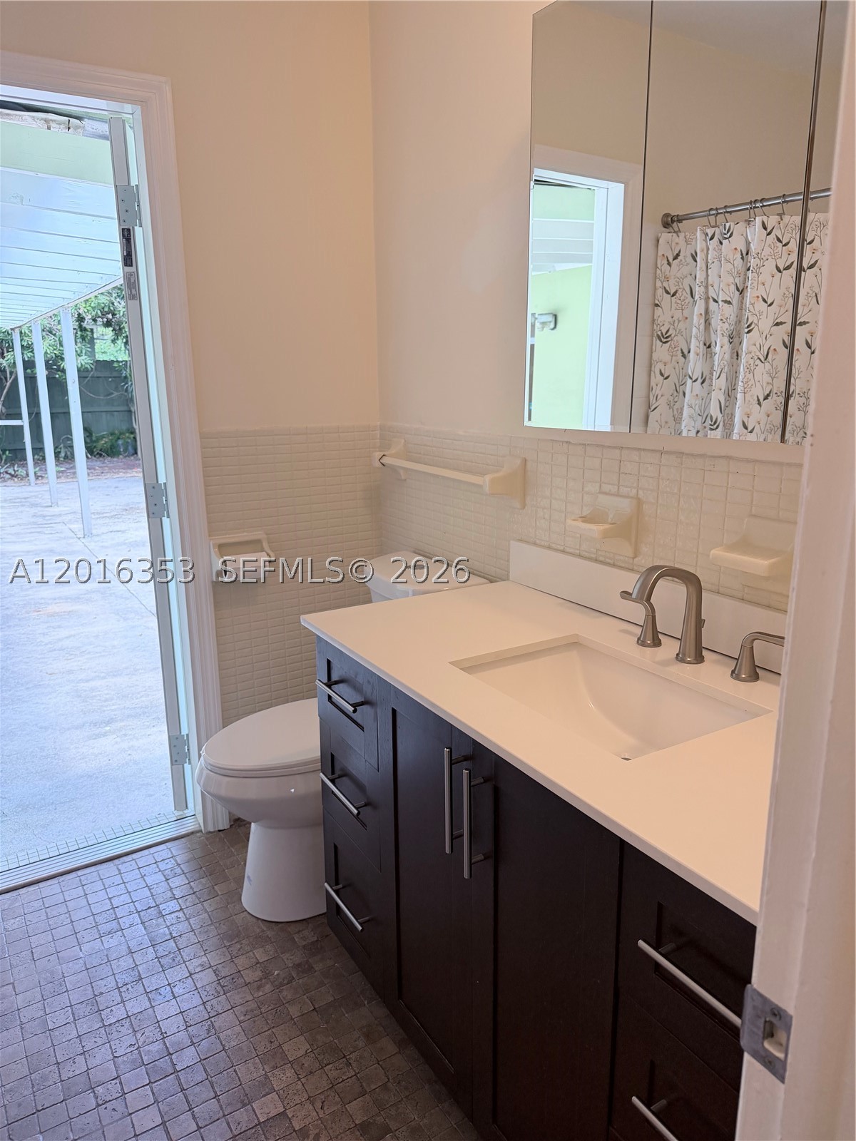 4420 NW 16th St, Lauderhill FL 33313