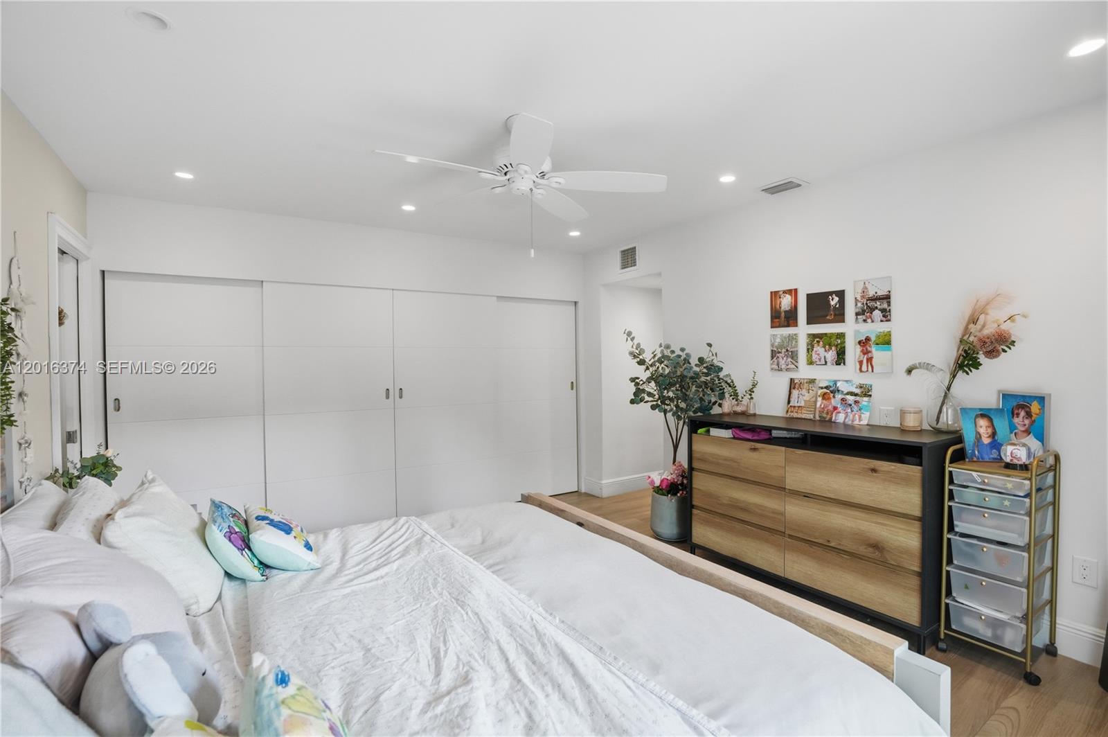 7830 SW 53rd Pl, Miami FL 33143
