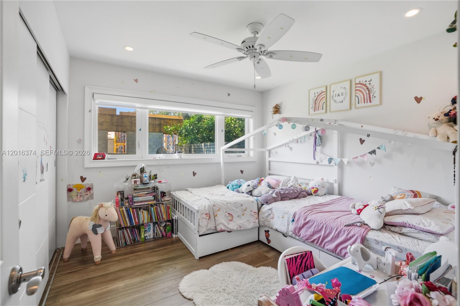 7830 SW 53rd Pl, Miami FL 33143