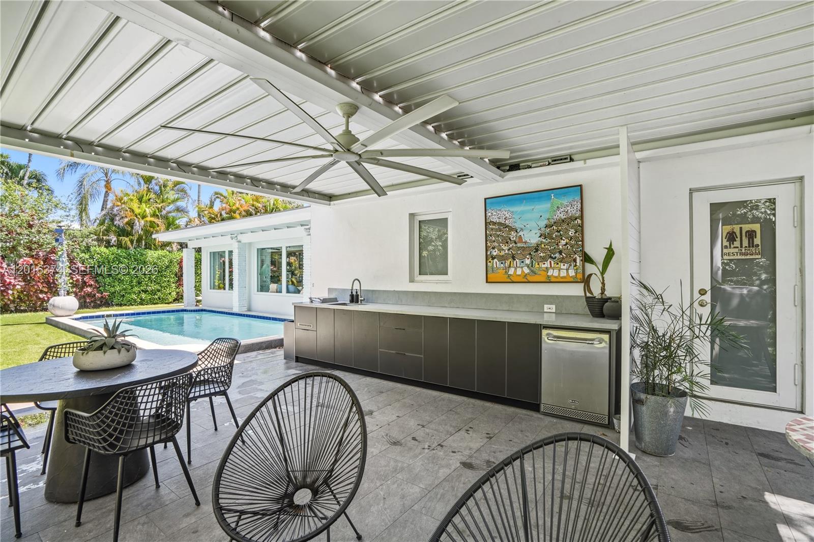 7830 SW 53rd Pl, Miami FL 33143