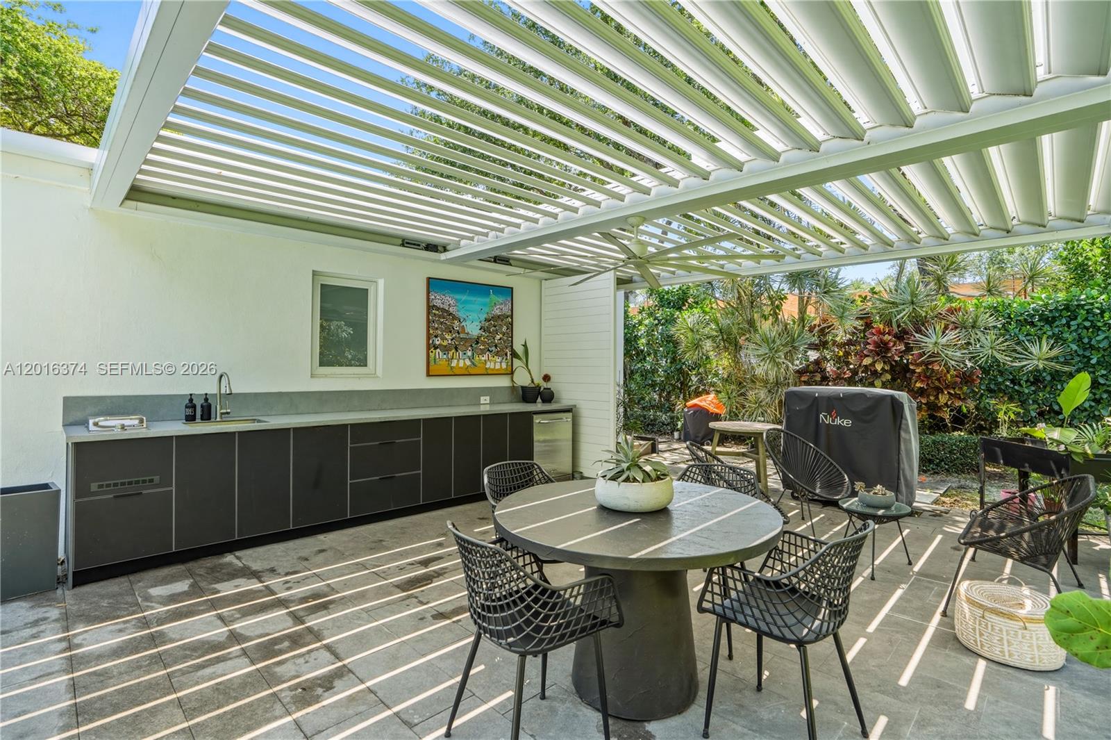 7830 SW 53rd Pl, Miami FL 33143