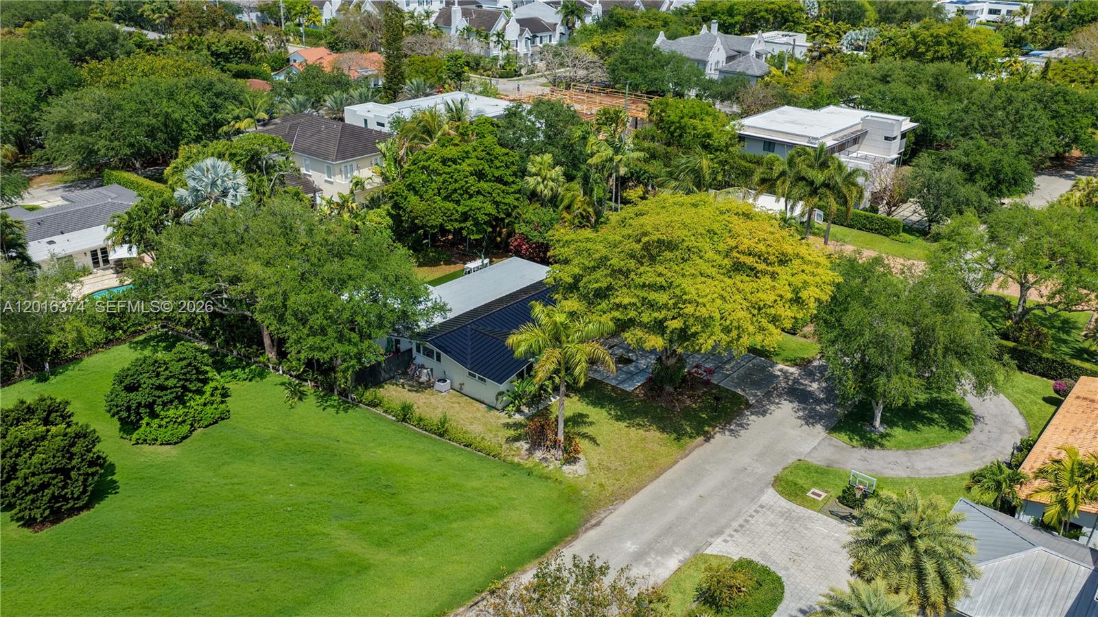 7830 SW 53rd Pl, Miami FL 33143