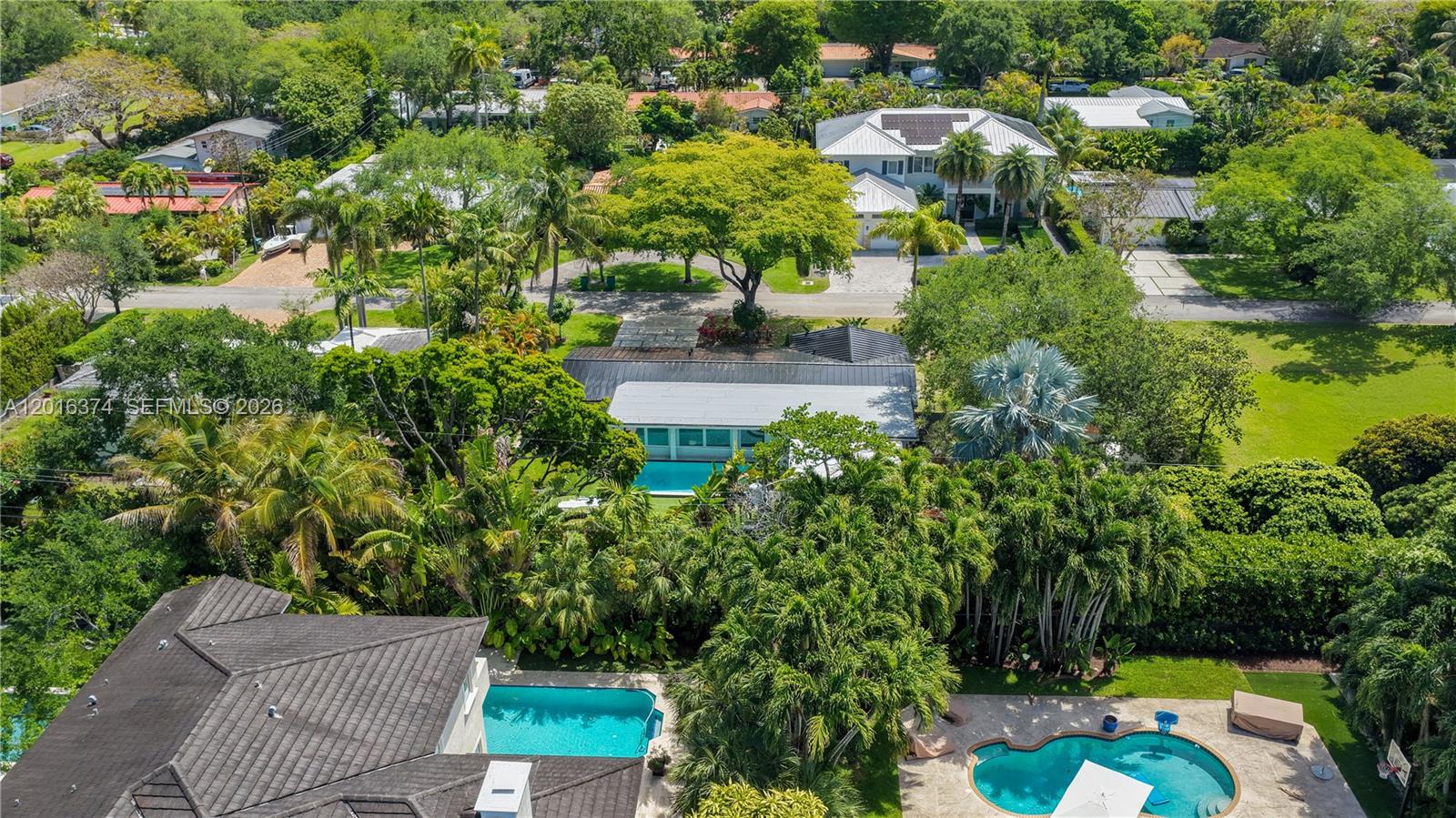 7830 SW 53rd Pl, Miami FL 33143
