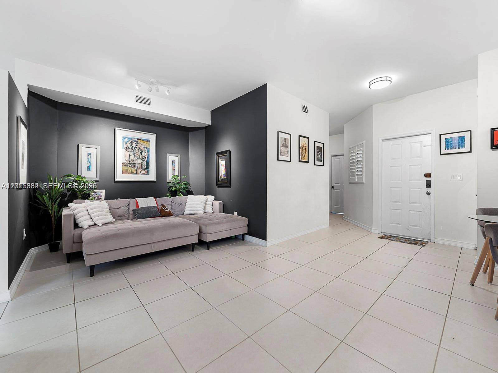 15533 N Miami Lakeway N #101-19, Miami Lakes FL 33014