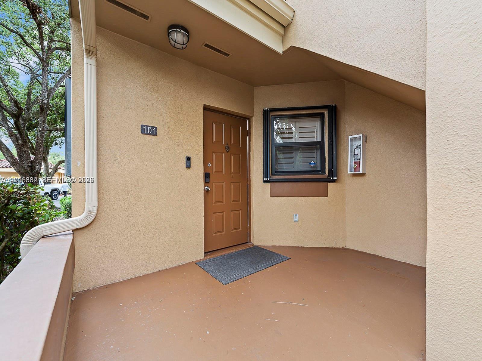 15533 N Miami Lakeway N #101-19, Miami Lakes FL 33014