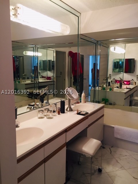 19101 NE 36th Ct #1102, Aventura FL 33180