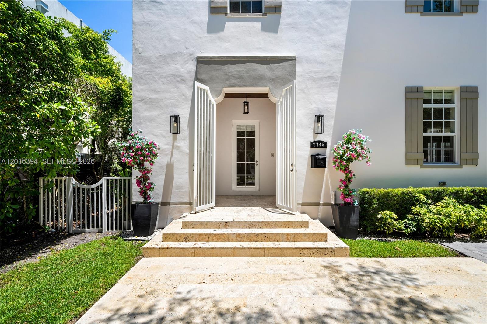 7745 SW 54th Ave, Miami FL 33143