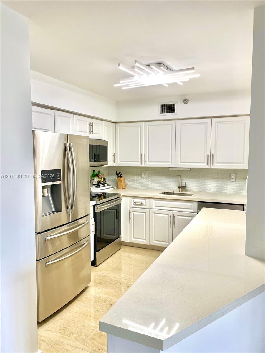 3400 NE 192nd St #1511, Aventura FL 33180