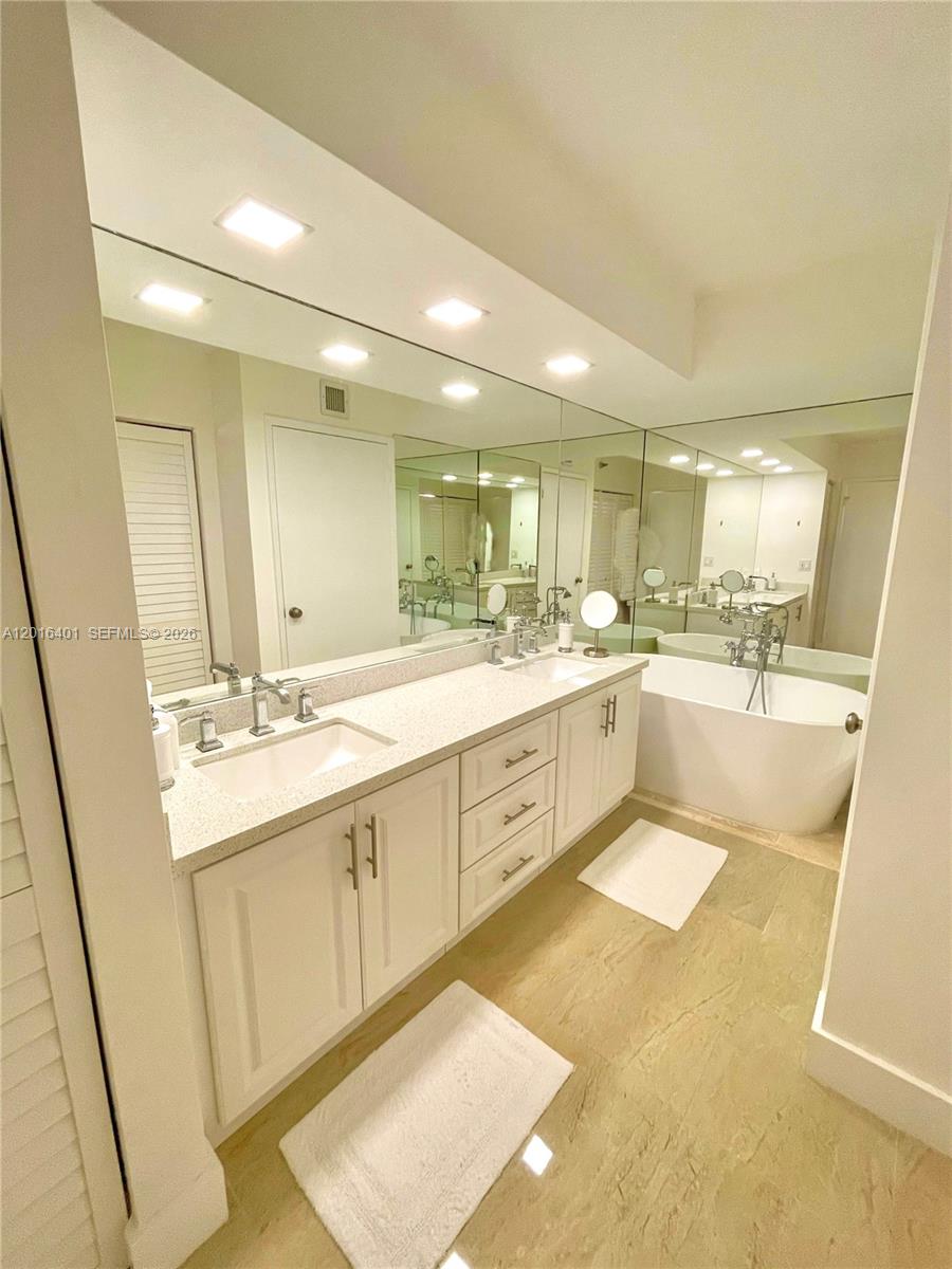 3400 NE 192nd St #1511, Aventura FL 33180