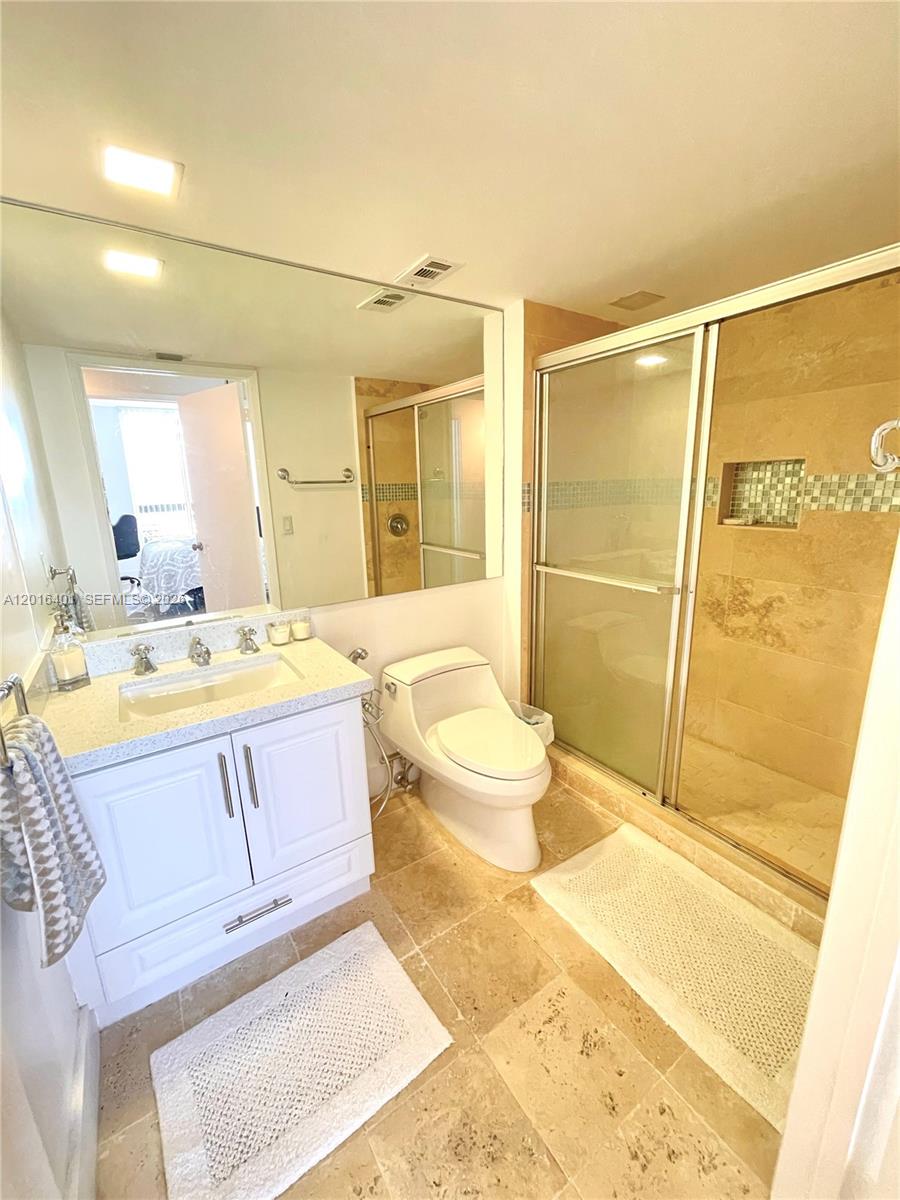 3400 NE 192nd St #1511, Aventura FL 33180