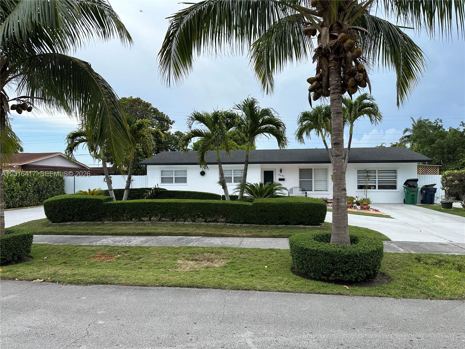 15640 SW 102nd Pl #15640, Miami FL 33157