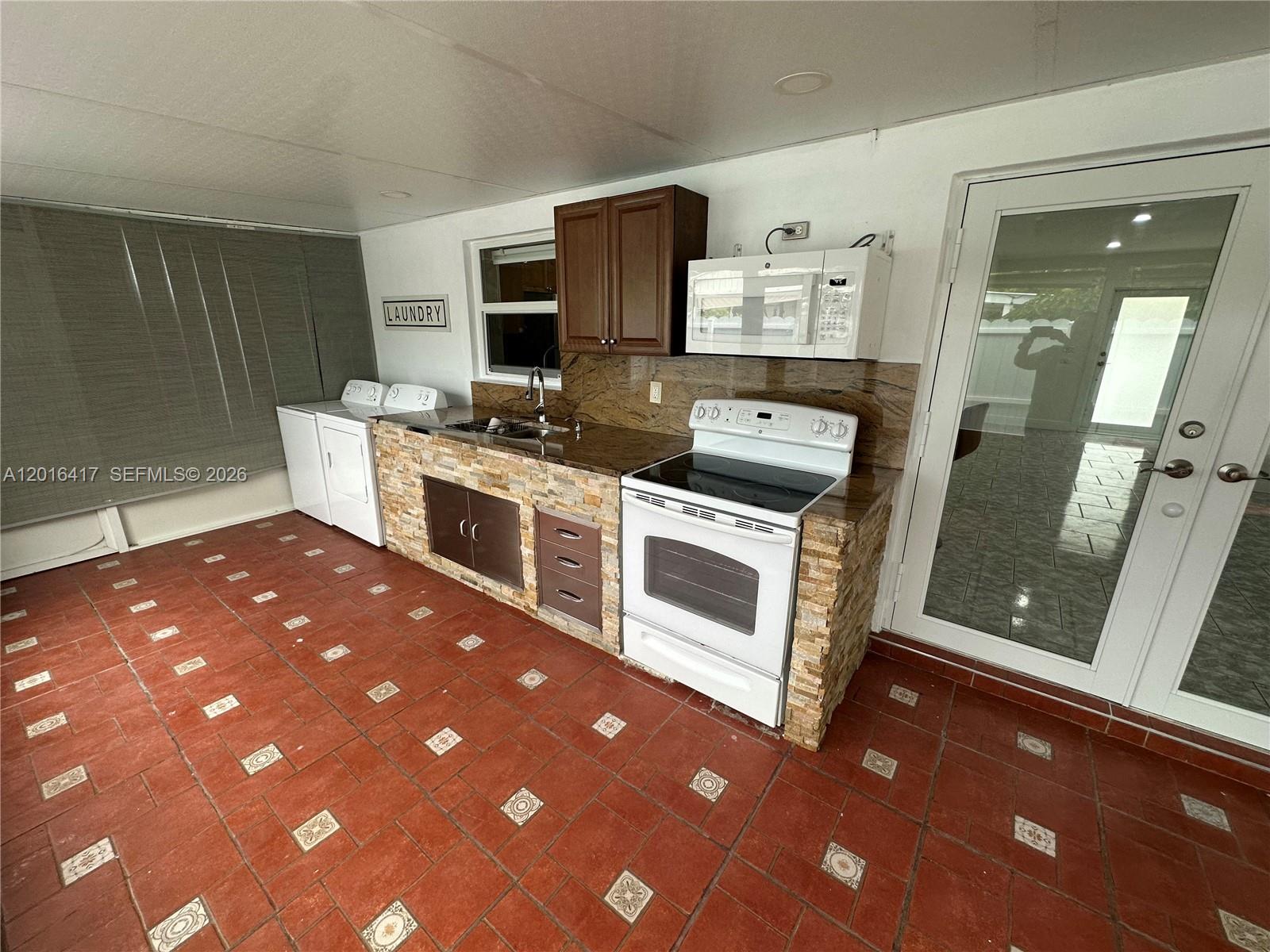 15640 SW 102nd Pl #15640, Miami FL 33157