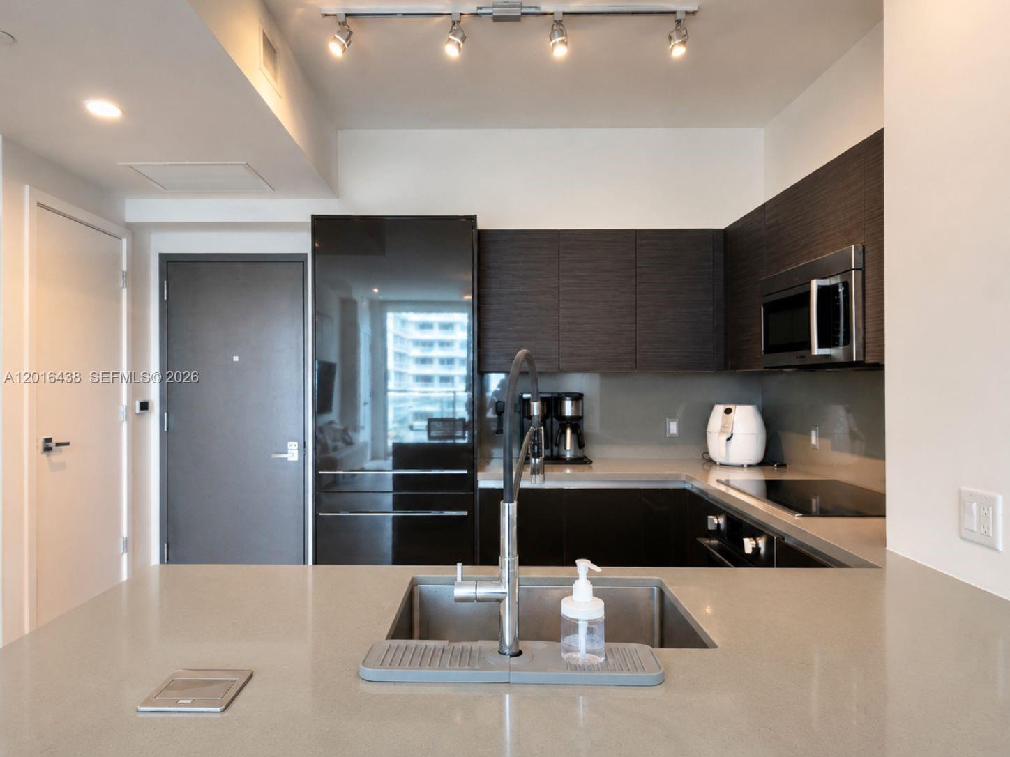 1080 Brickell Ave #1705, Miami FL 33131