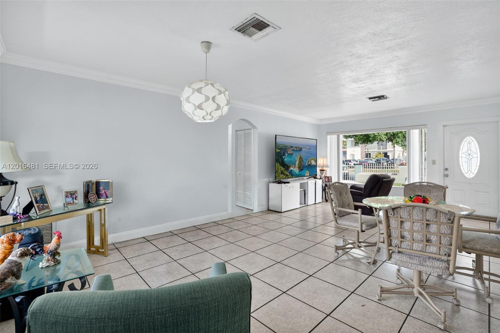2451 NW 11th St, Miami FL 33125