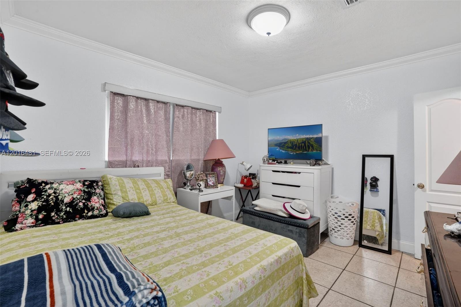 2451 NW 11th St, Miami FL 33125