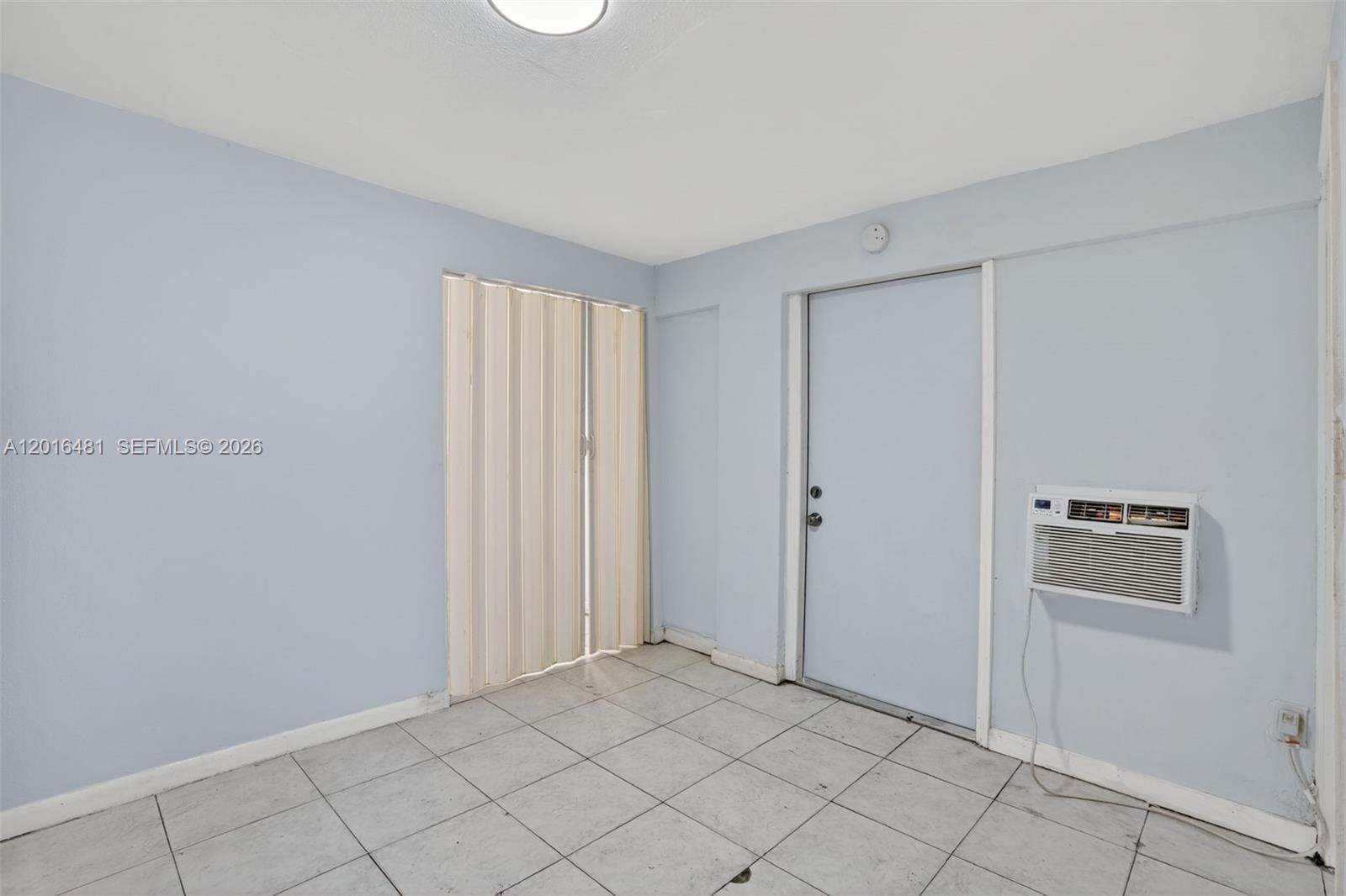 2451 NW 11th St, Miami FL 33125