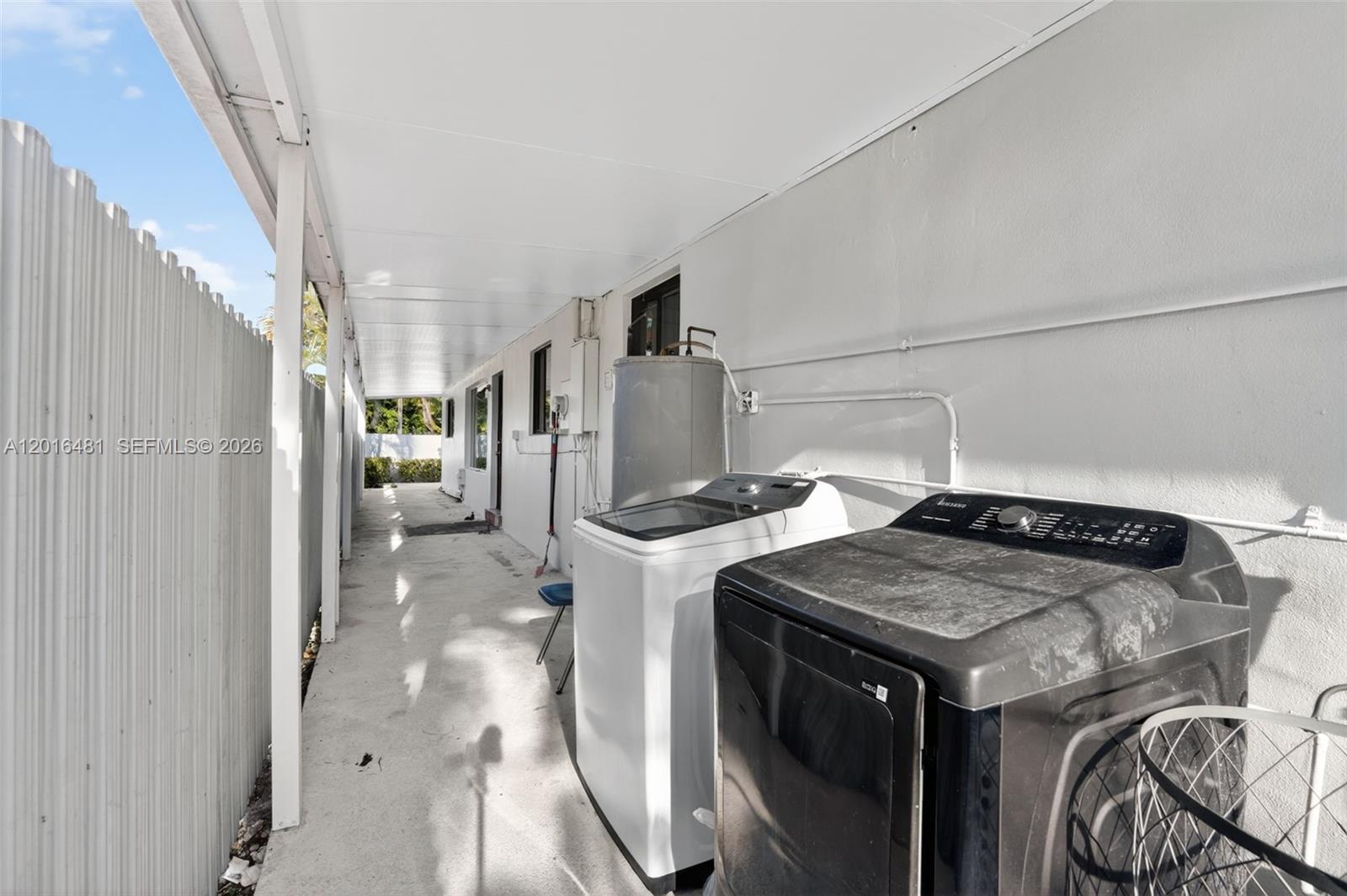 2451 NW 11th St, Miami FL 33125