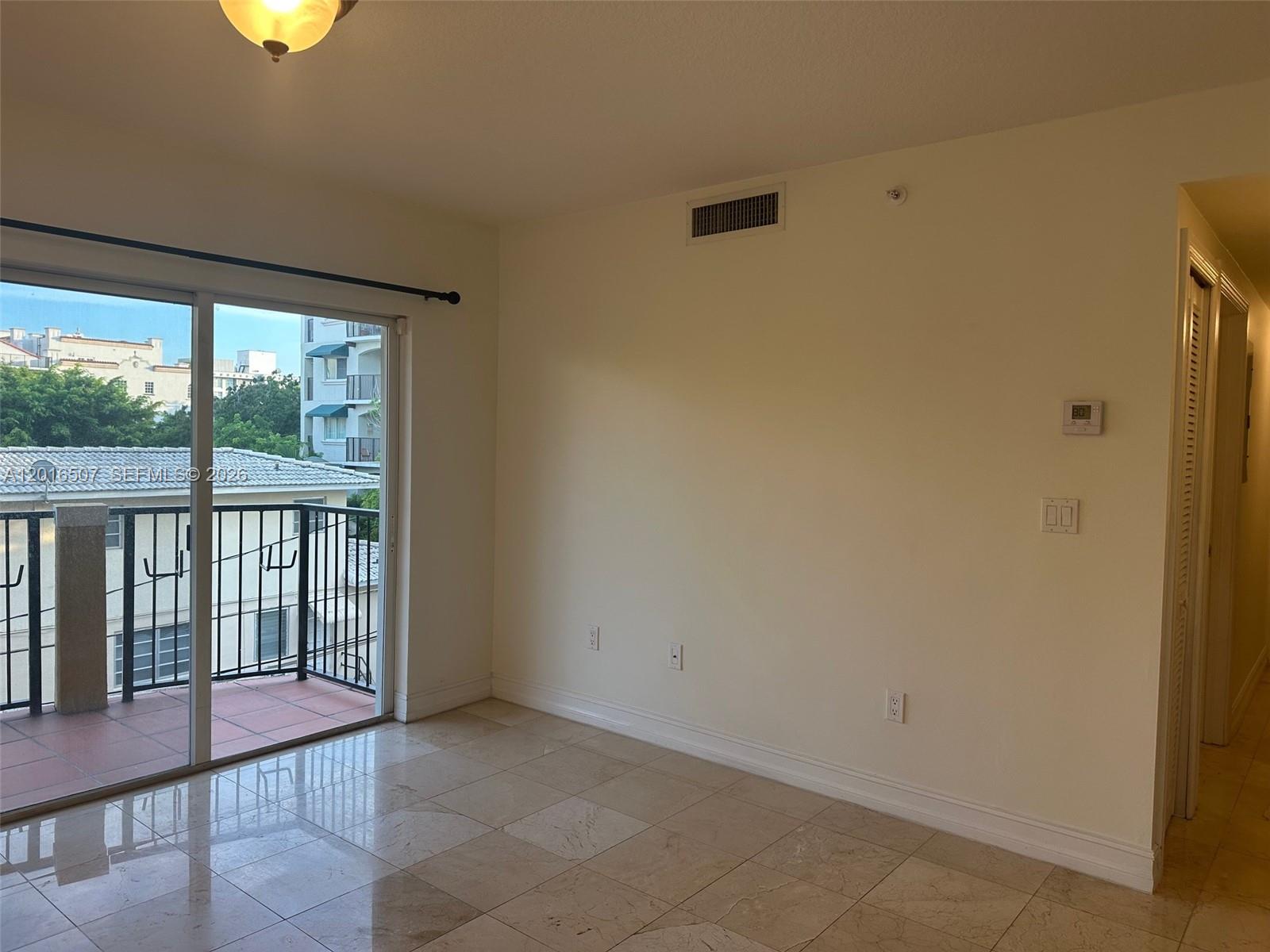 322 Madeira Ave #302, Coral Gables FL 33134