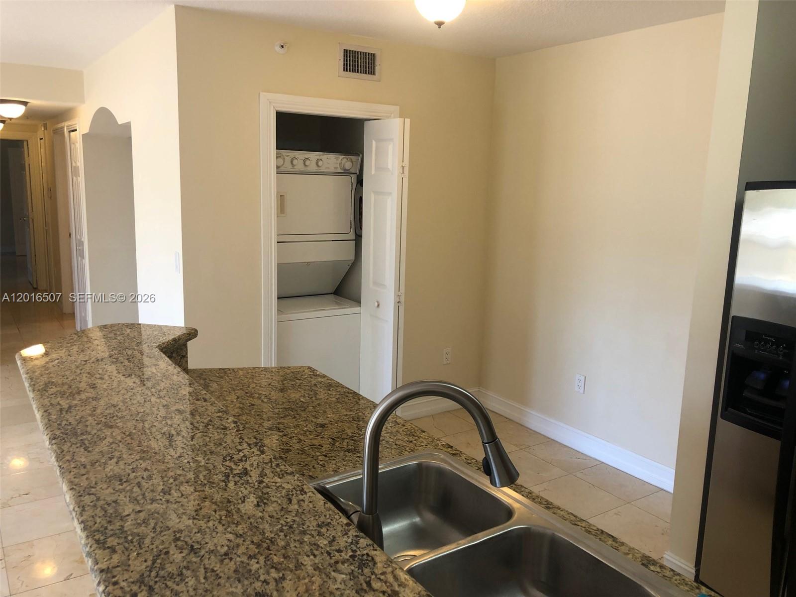 322 Madeira Ave #302, Coral Gables FL 33134