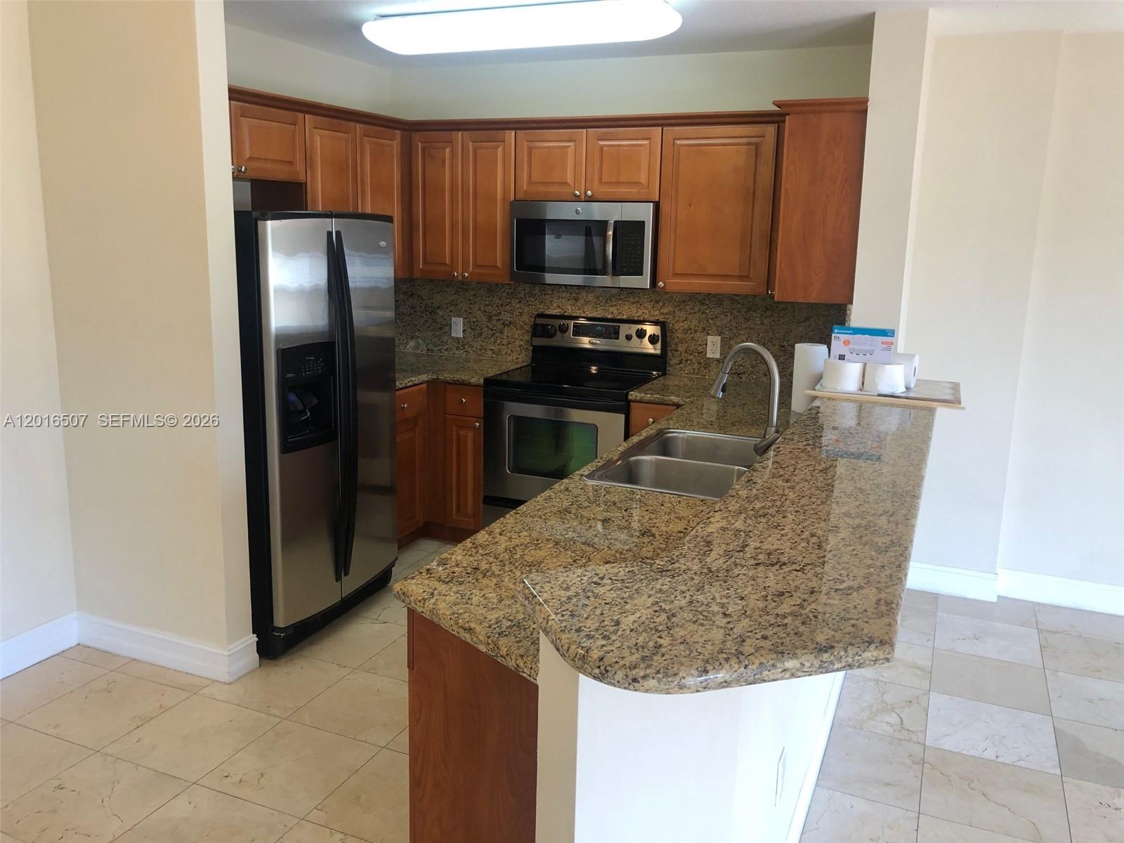 322 Madeira Ave #302, Coral Gables FL 33134