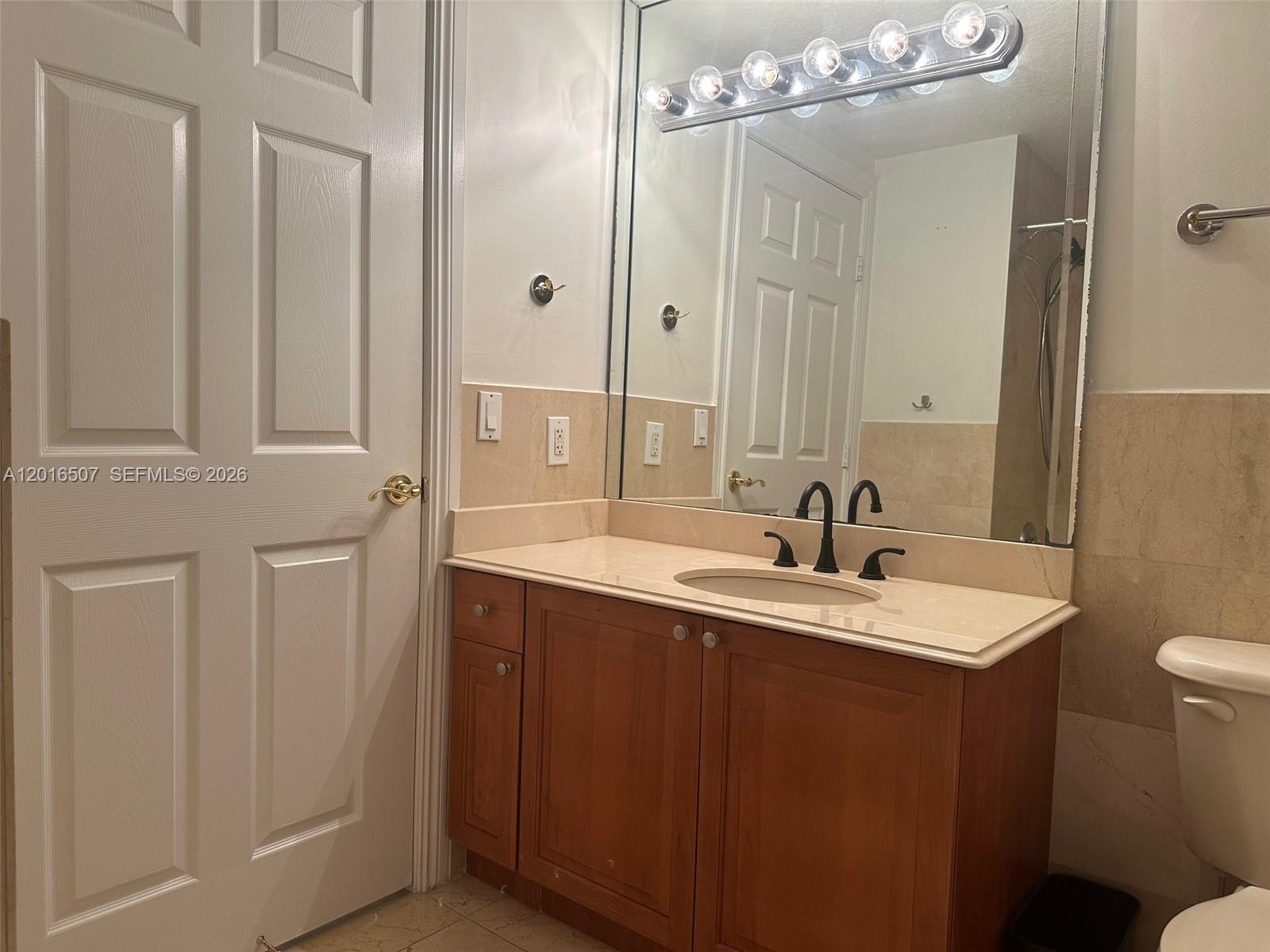 322 Madeira Ave #302, Coral Gables FL 33134