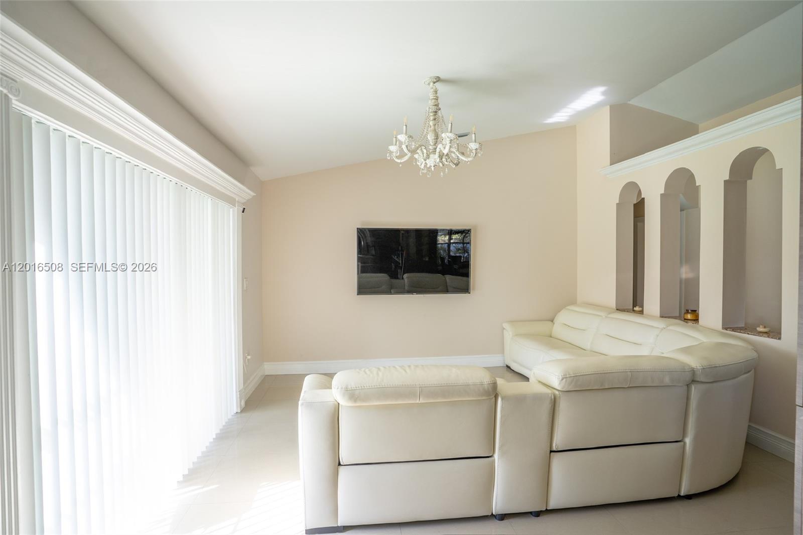 10704 SW 167th St, Miami FL 33157