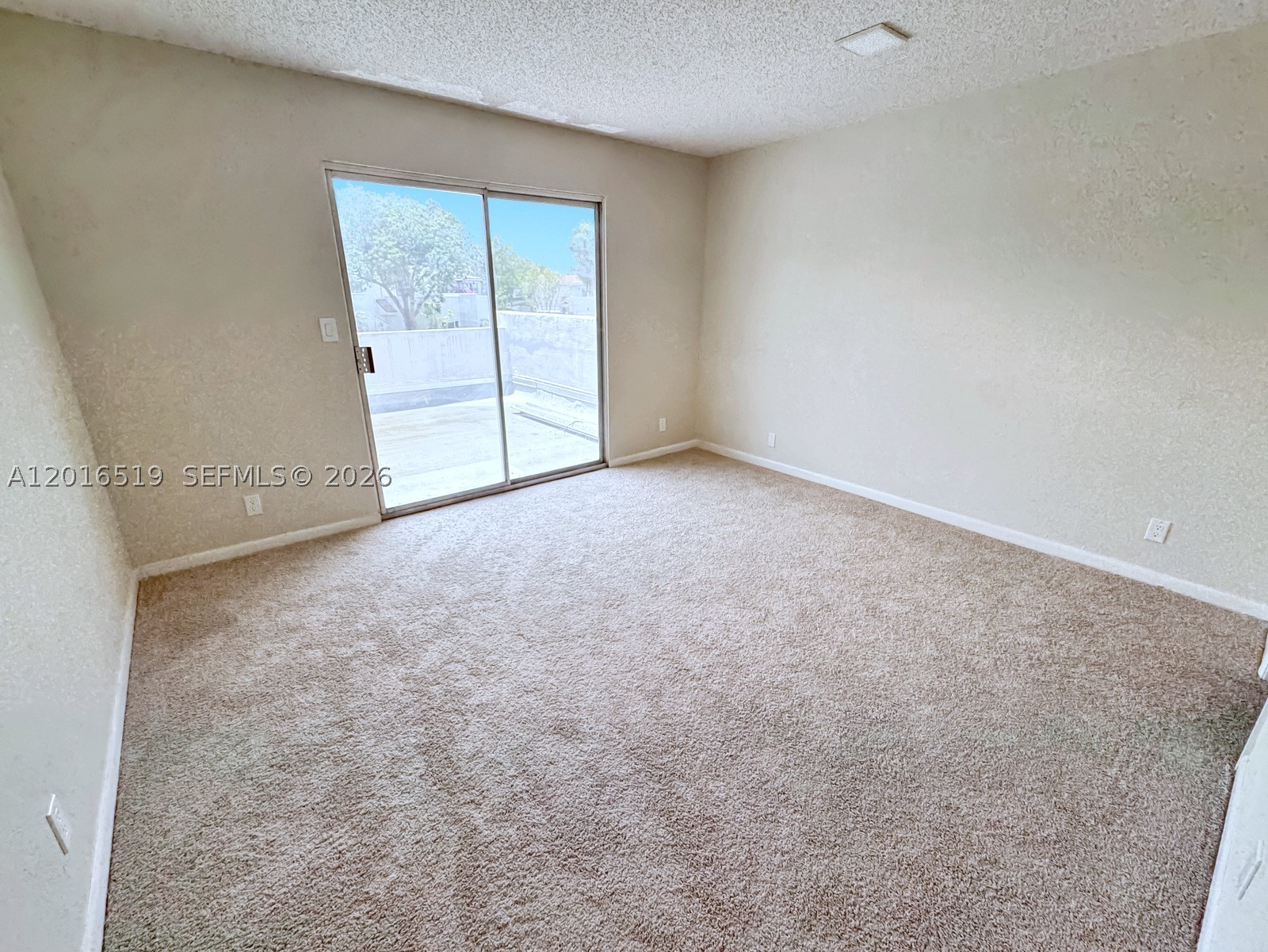 8670 Bridle Path Ct #111A, Davie FL 33328