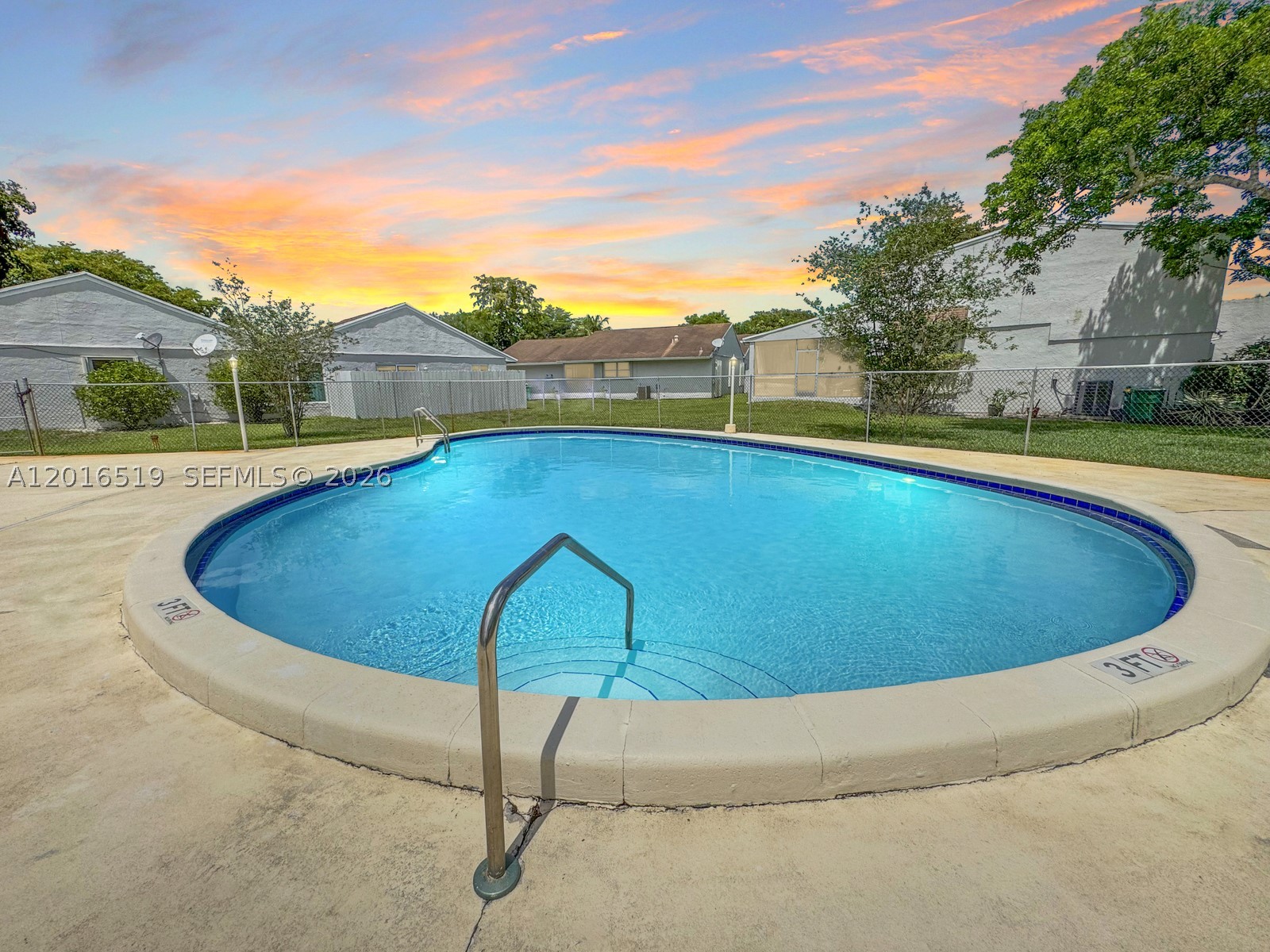 8670 Bridle Path Ct #111A, Davie FL 33328