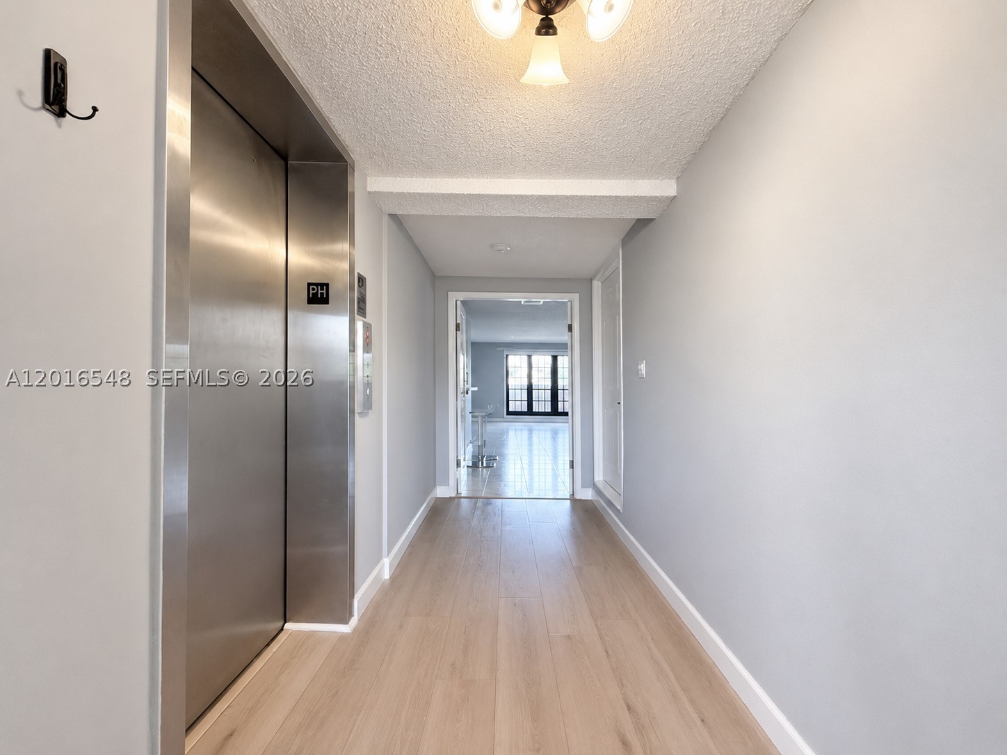 110 Salamanca Ave #PH, Coral Gables FL 33134