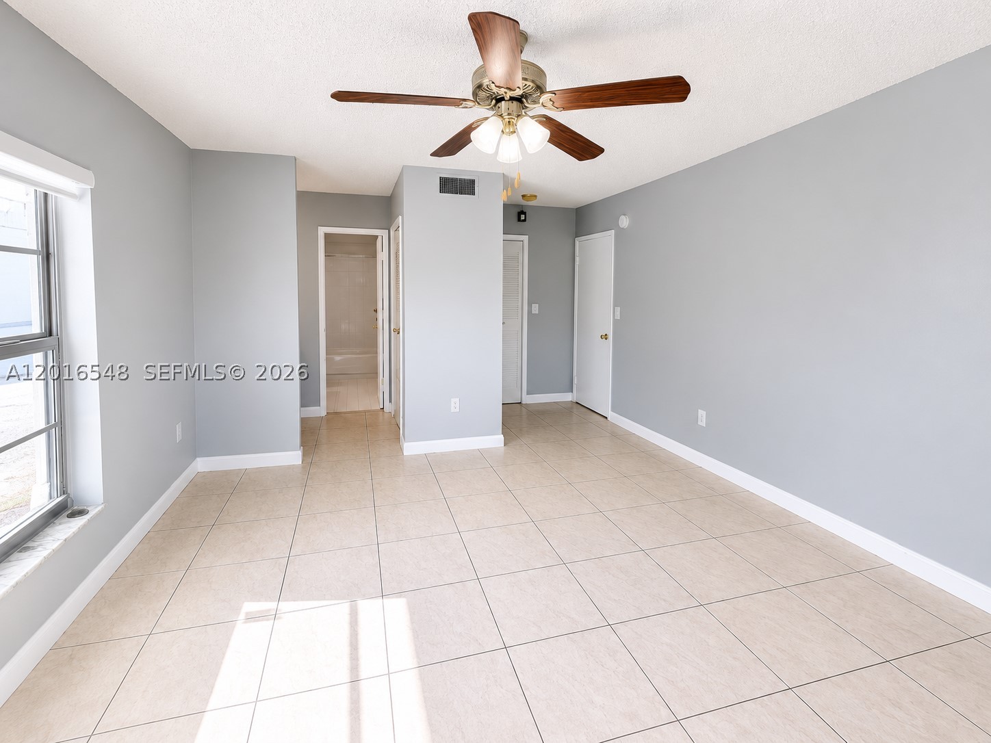 110 Salamanca Ave #PH, Coral Gables FL 33134
