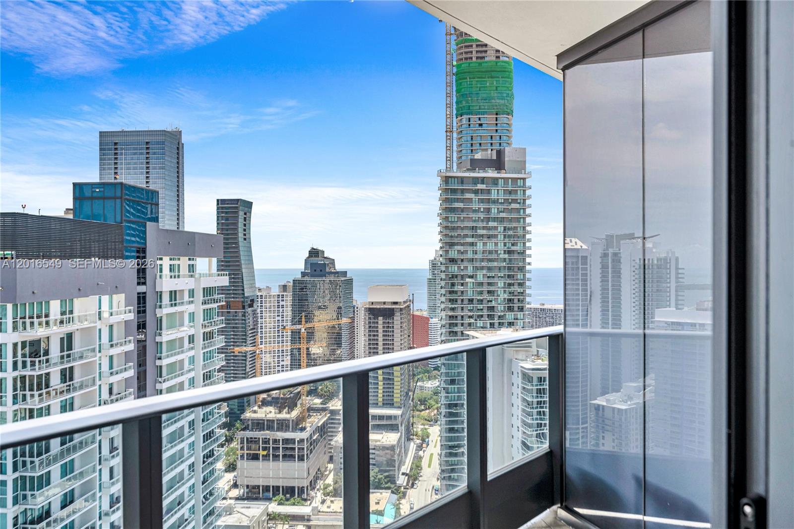 1000 Brickell Plz #4601, Miami FL 33131