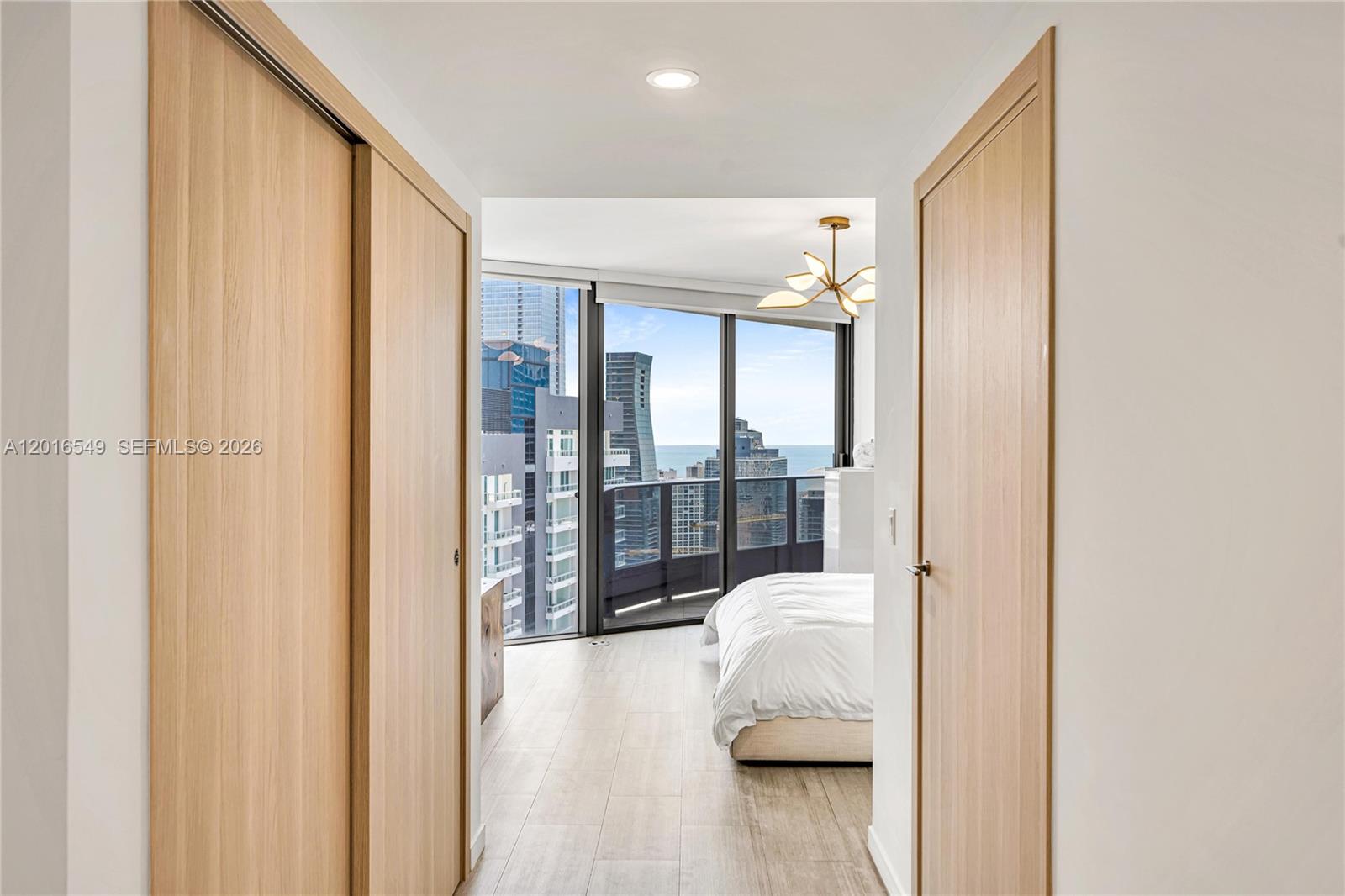 1000 Brickell Plz #4601, Miami FL 33131